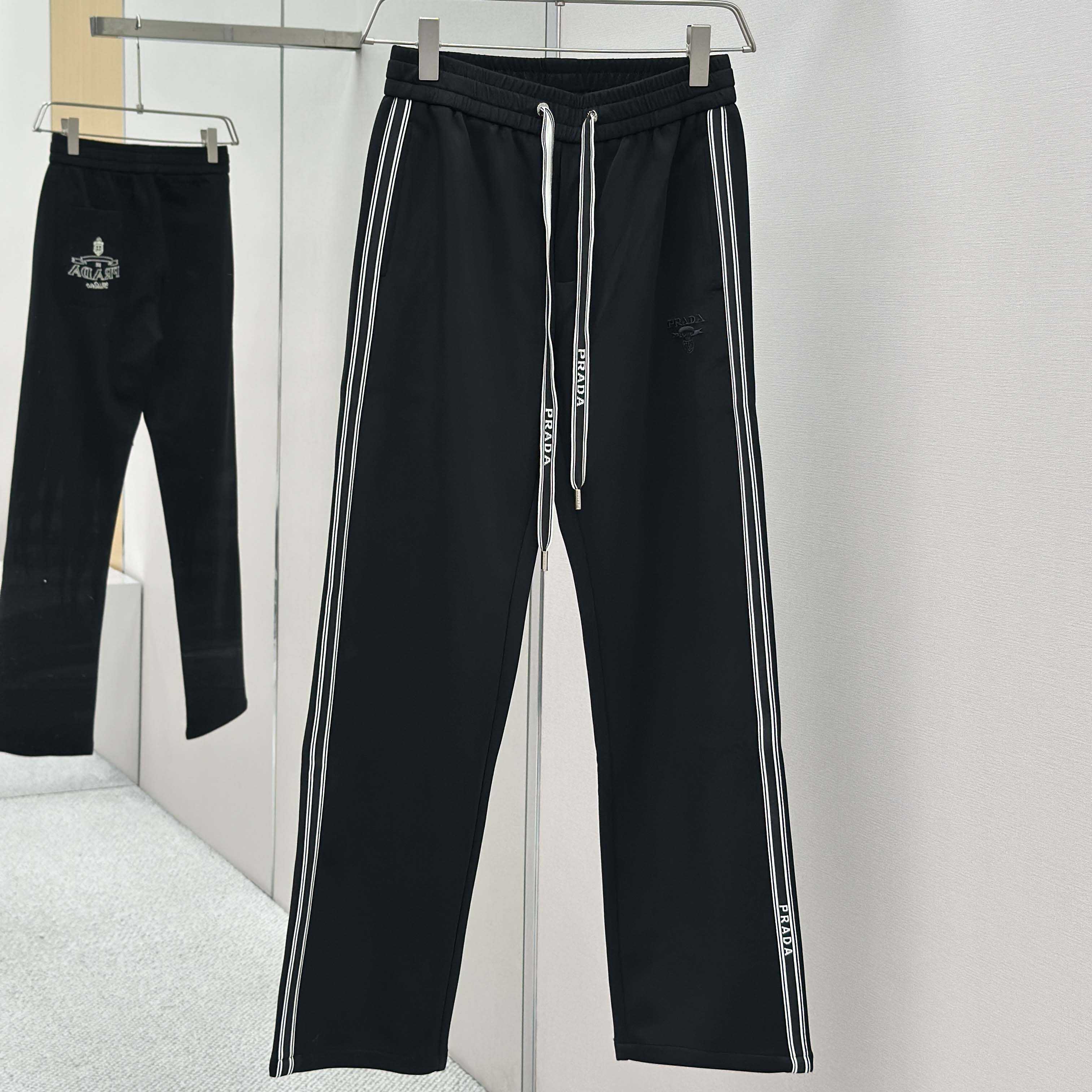 Prada Black Cotton Pants - FashionPlug