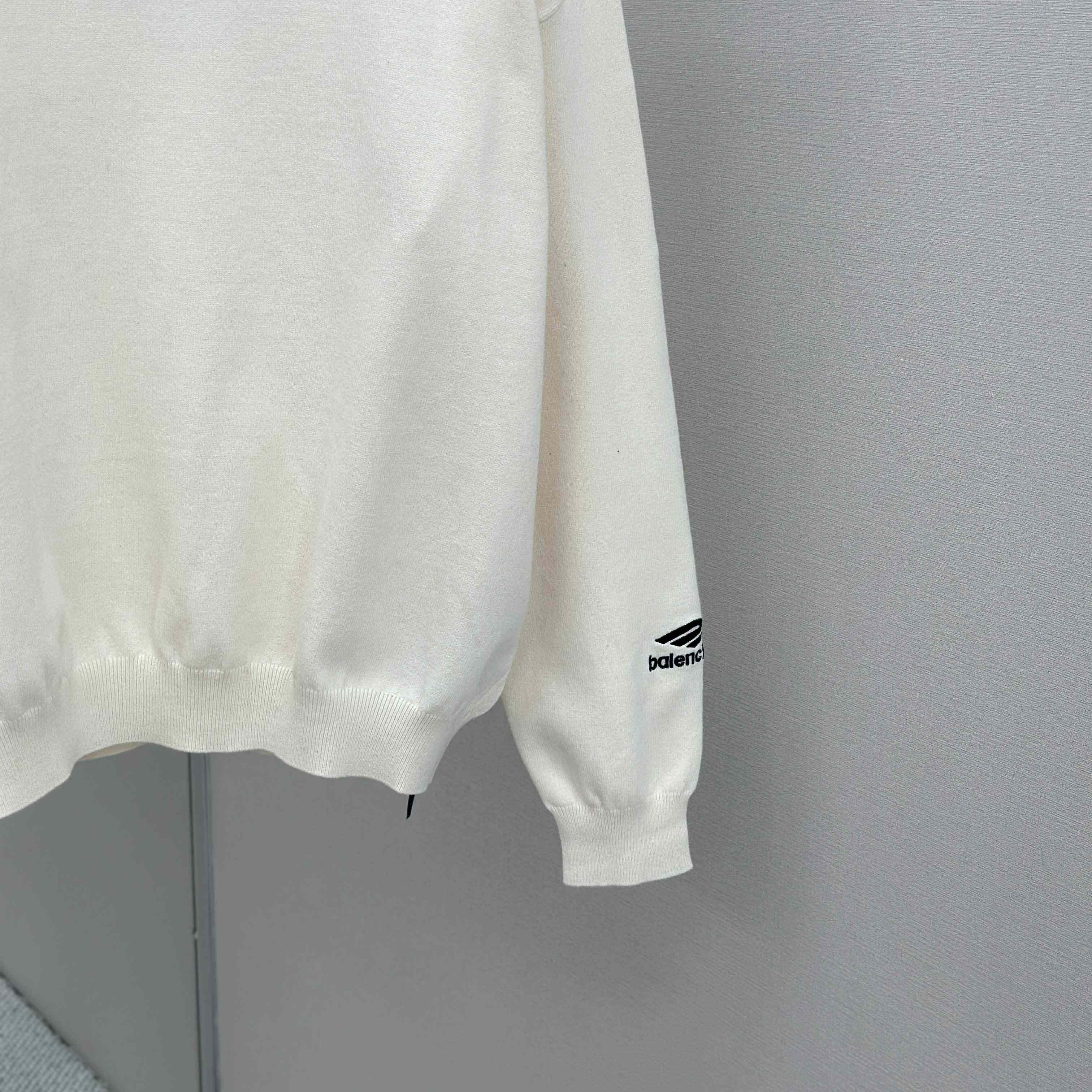 Balenciaga Ski Crewneck Sweater In White - FashionPlug