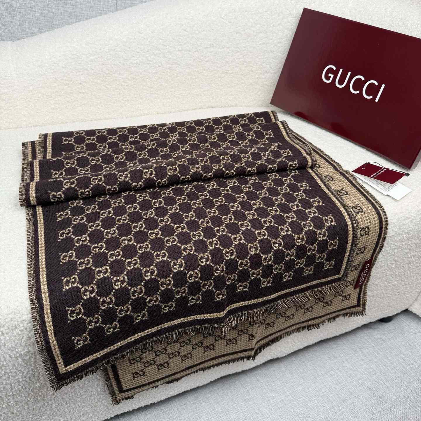 Gucci GG Wool Jacquard Scarf - FashionPlug