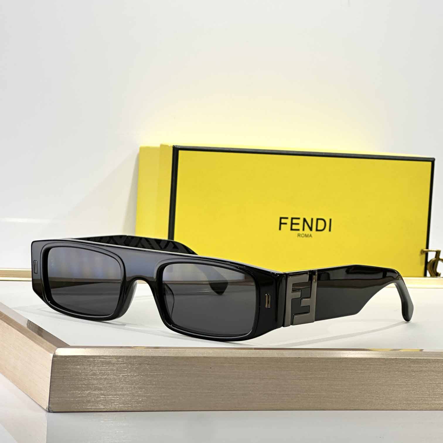 Fendi FF Squared Black Acetate Sunglasses  FE40587 - FashionPlug