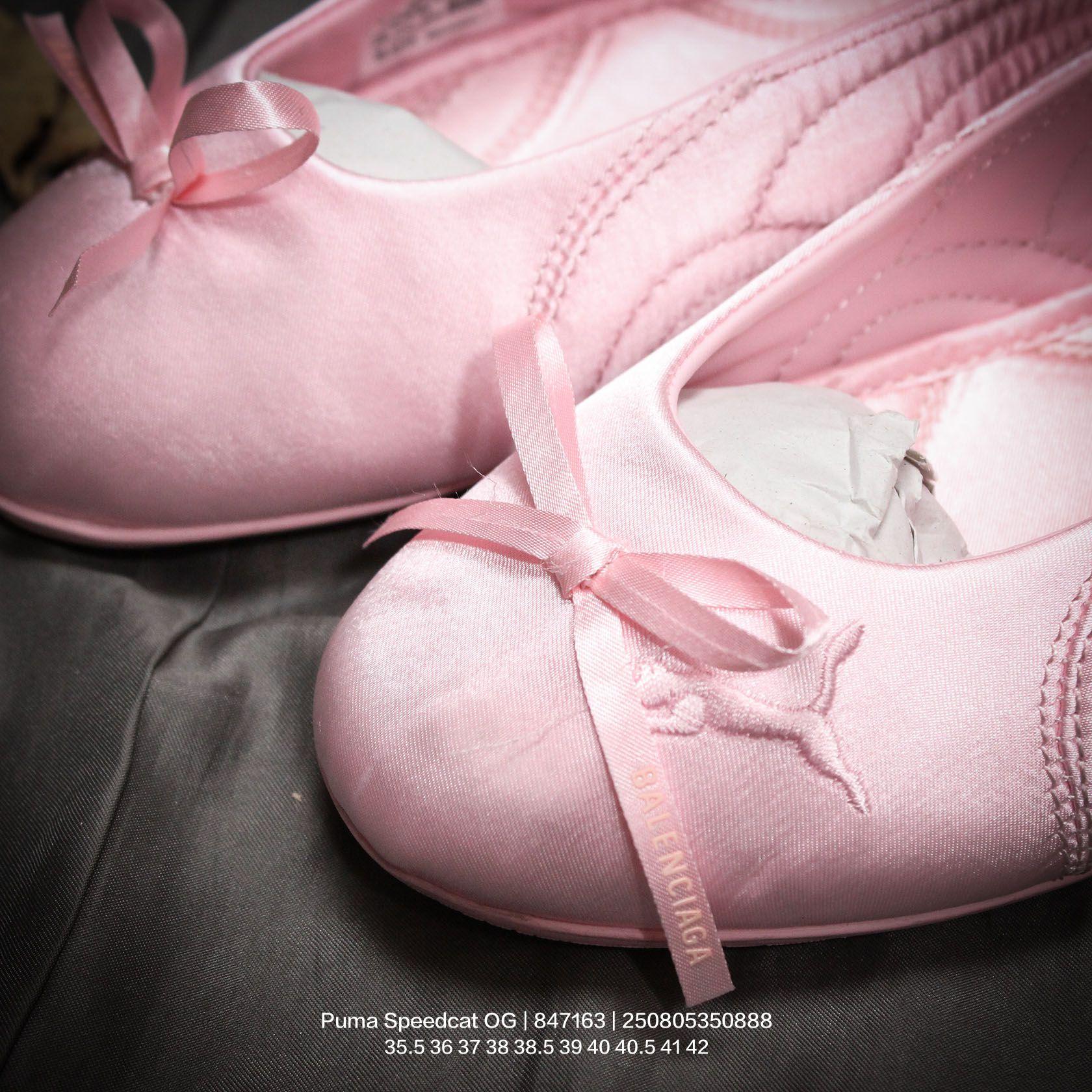 Balenciaga Speedcat Ballet Satin Balenciaga In Light Pink Satin - FashionPlug