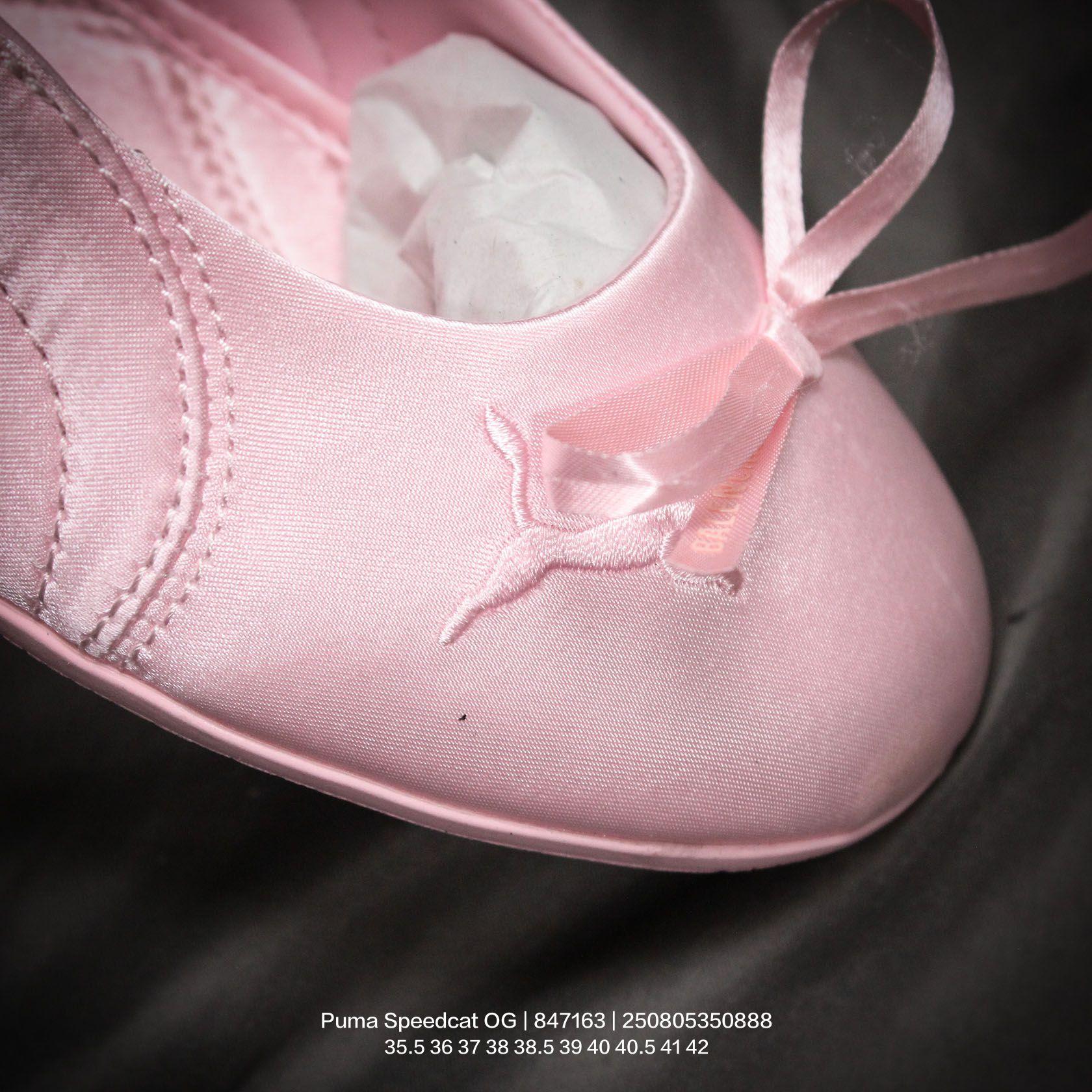 Balenciaga Speedcat Ballet Satin Balenciaga In Light Pink Satin - FashionPlug