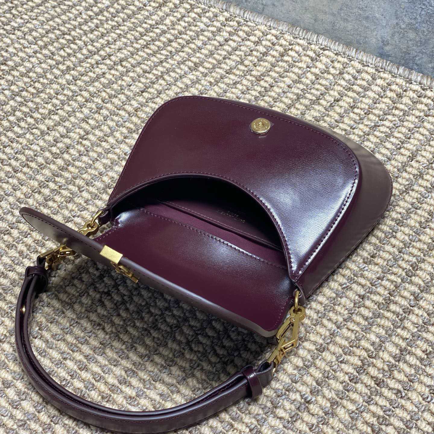 Saint Laurent Mini Voltaire Top Handle Bag In Patent Leather - FashionPlug