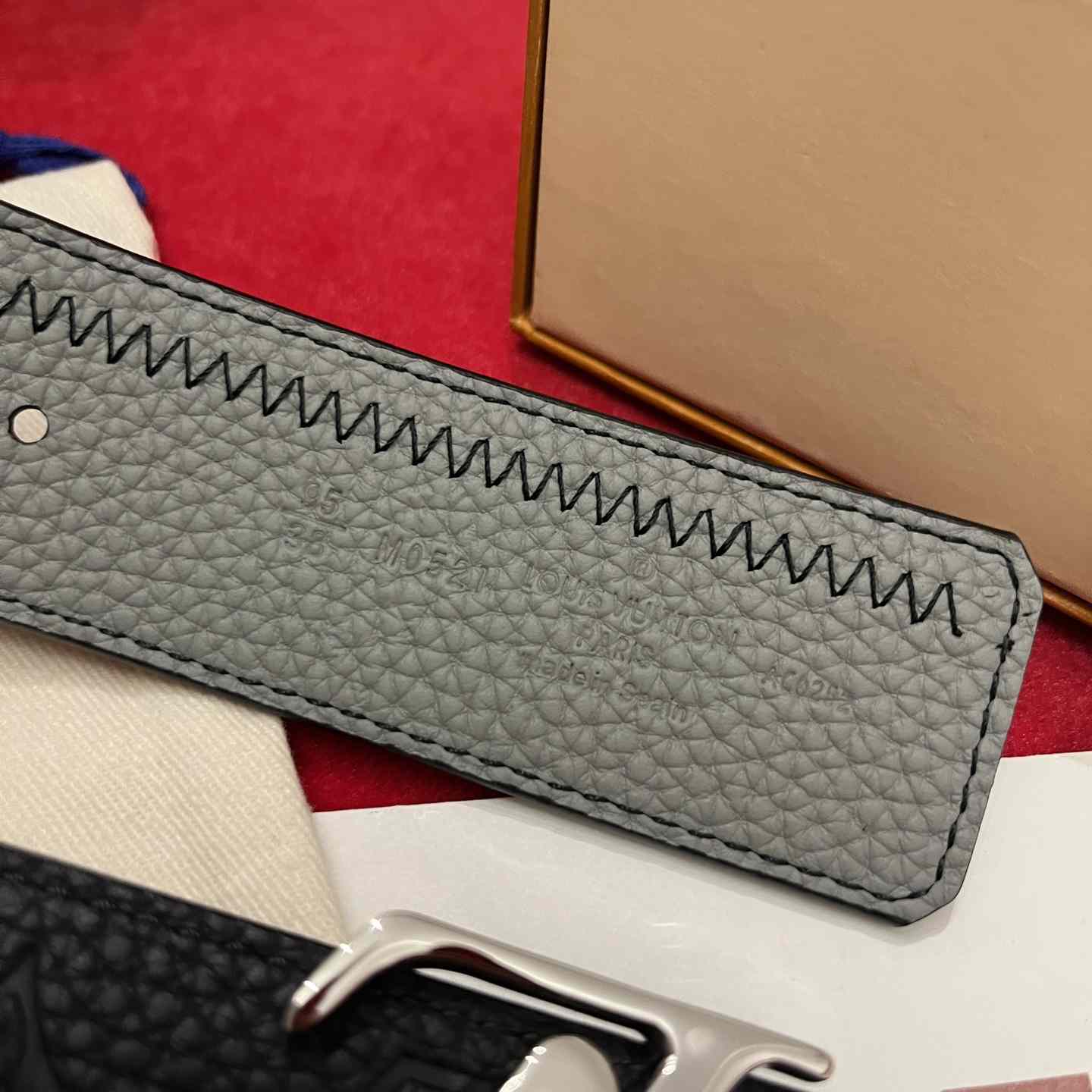 Louis Vuitton 40mm Reversible Belt  - FashionPlug