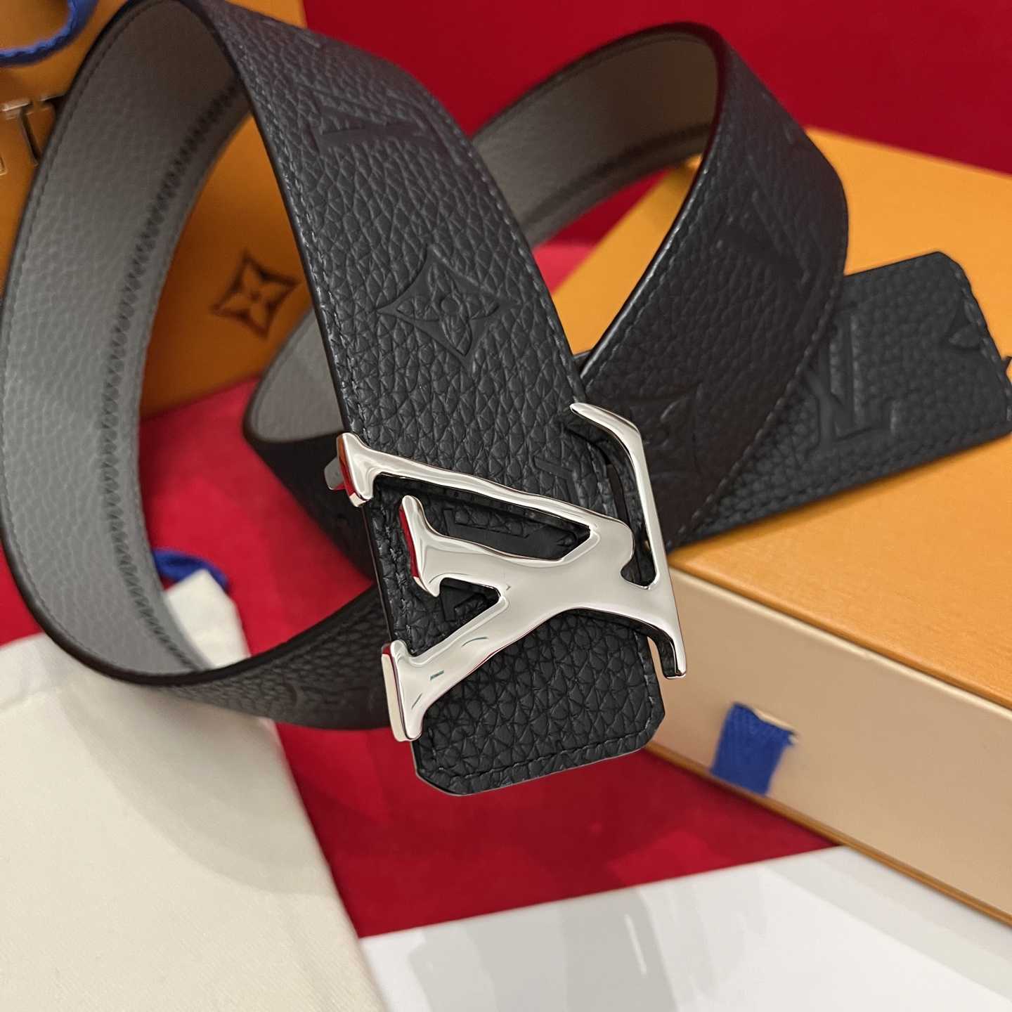 Louis Vuitton 40mm Reversible Belt  - FashionPlug