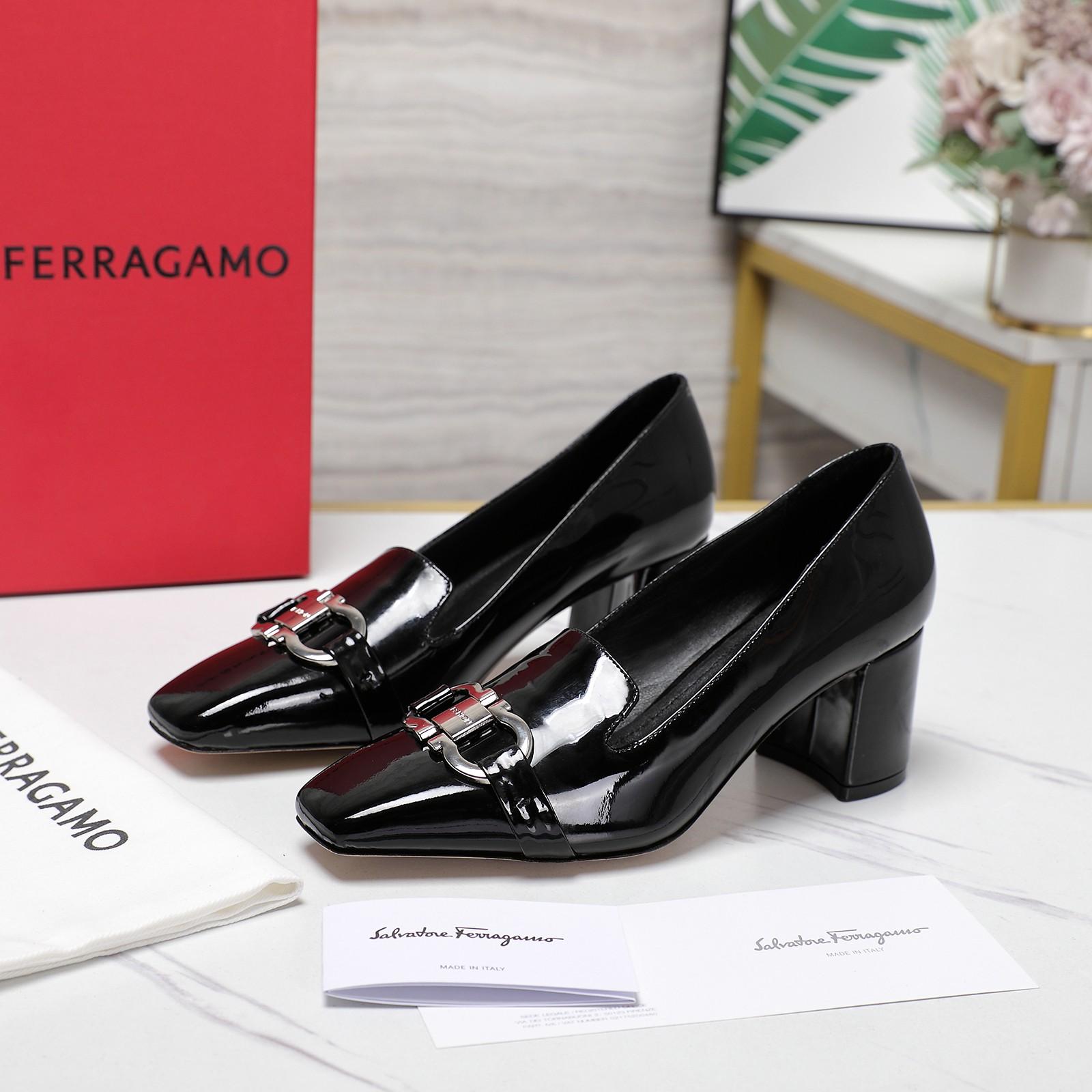 Ferragamo Black Leather Pump   6cm - FashionPlug