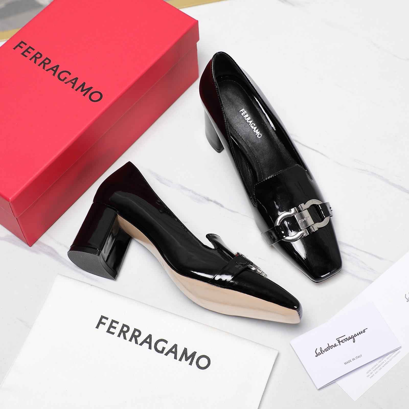 Ferragamo Black Leather Pump   6cm - FashionPlug
