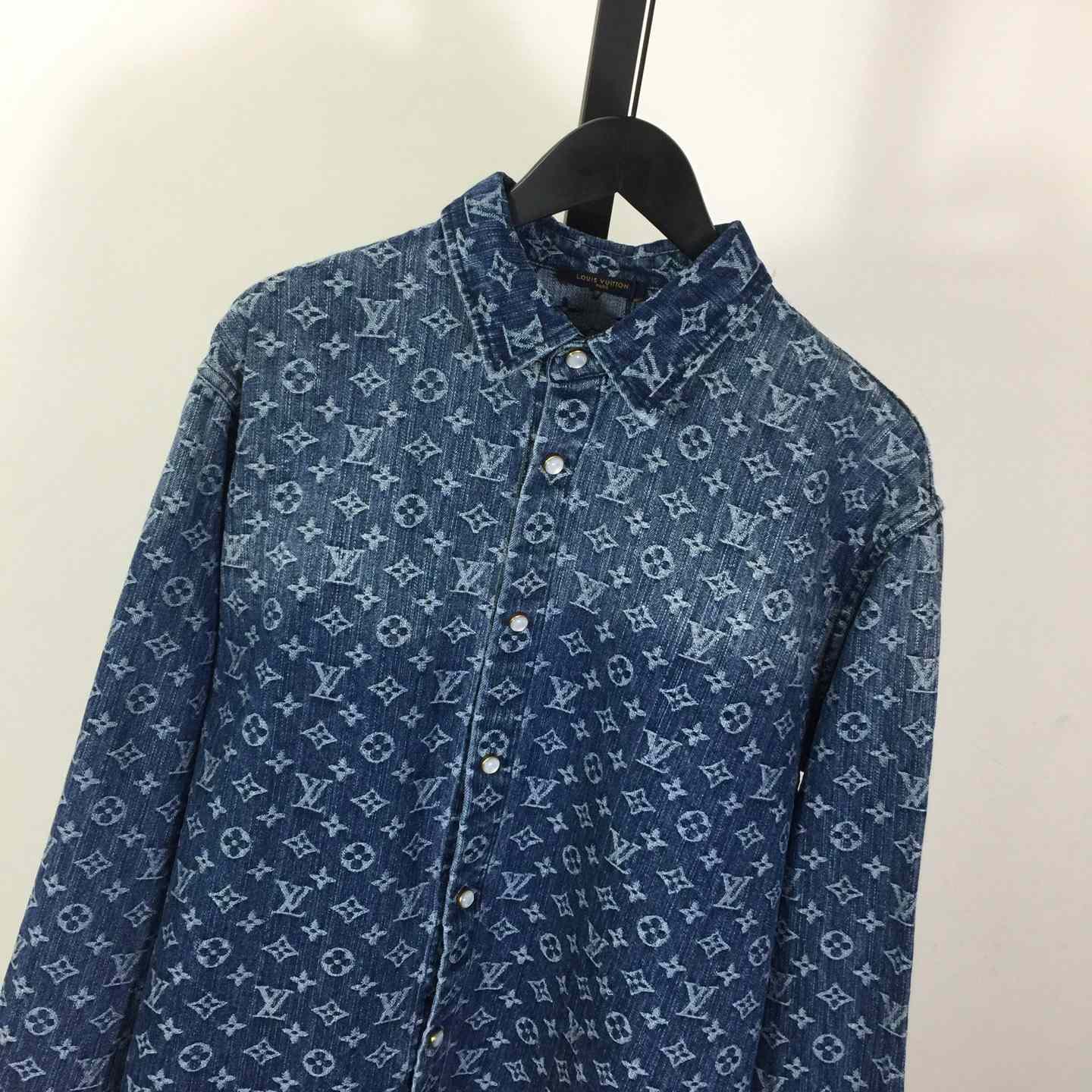 Louis Vuitton Monogram Denim Shirt   1AI195 - FashionPlug