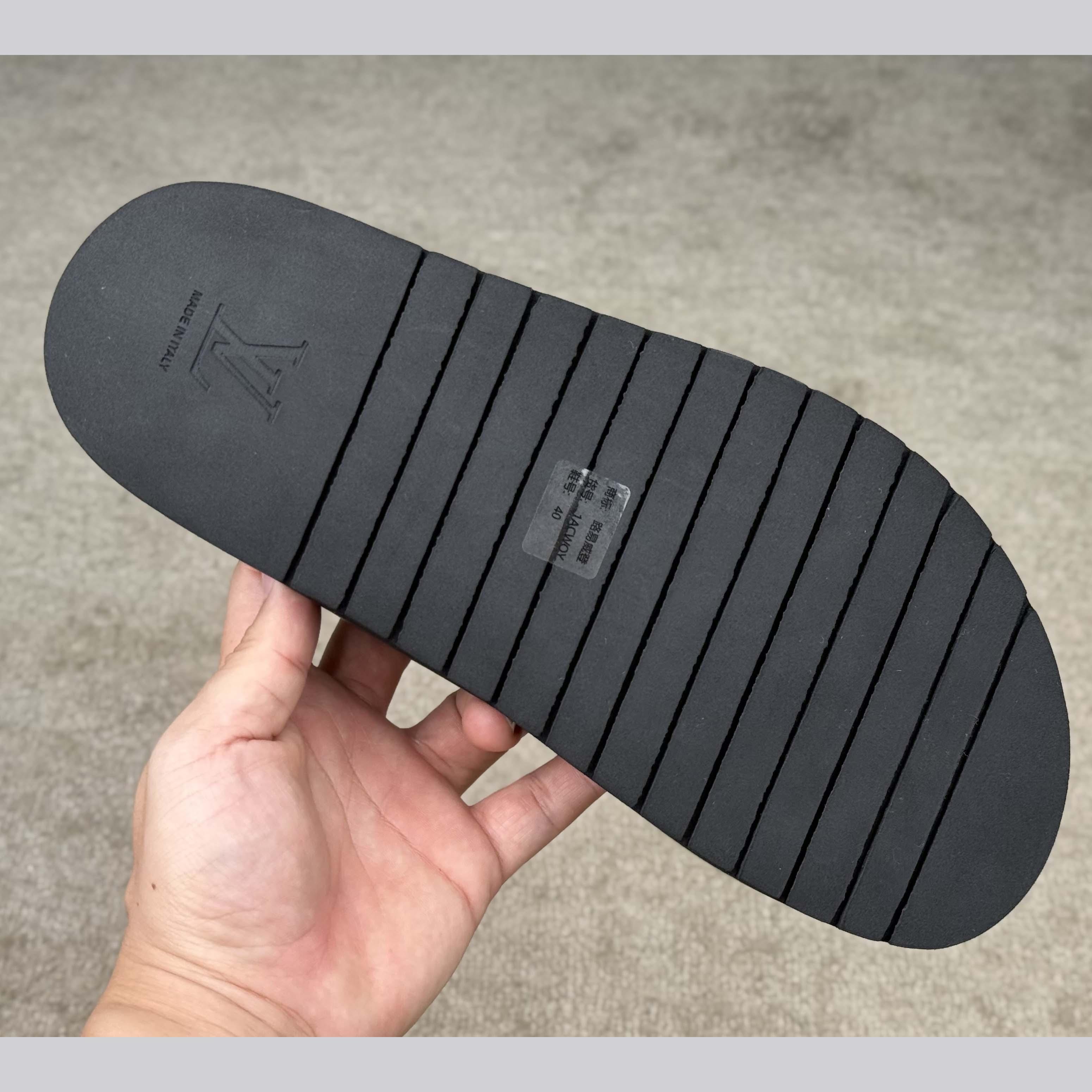 Louis Vuitton LV Oasis Mule    - FashionPlug