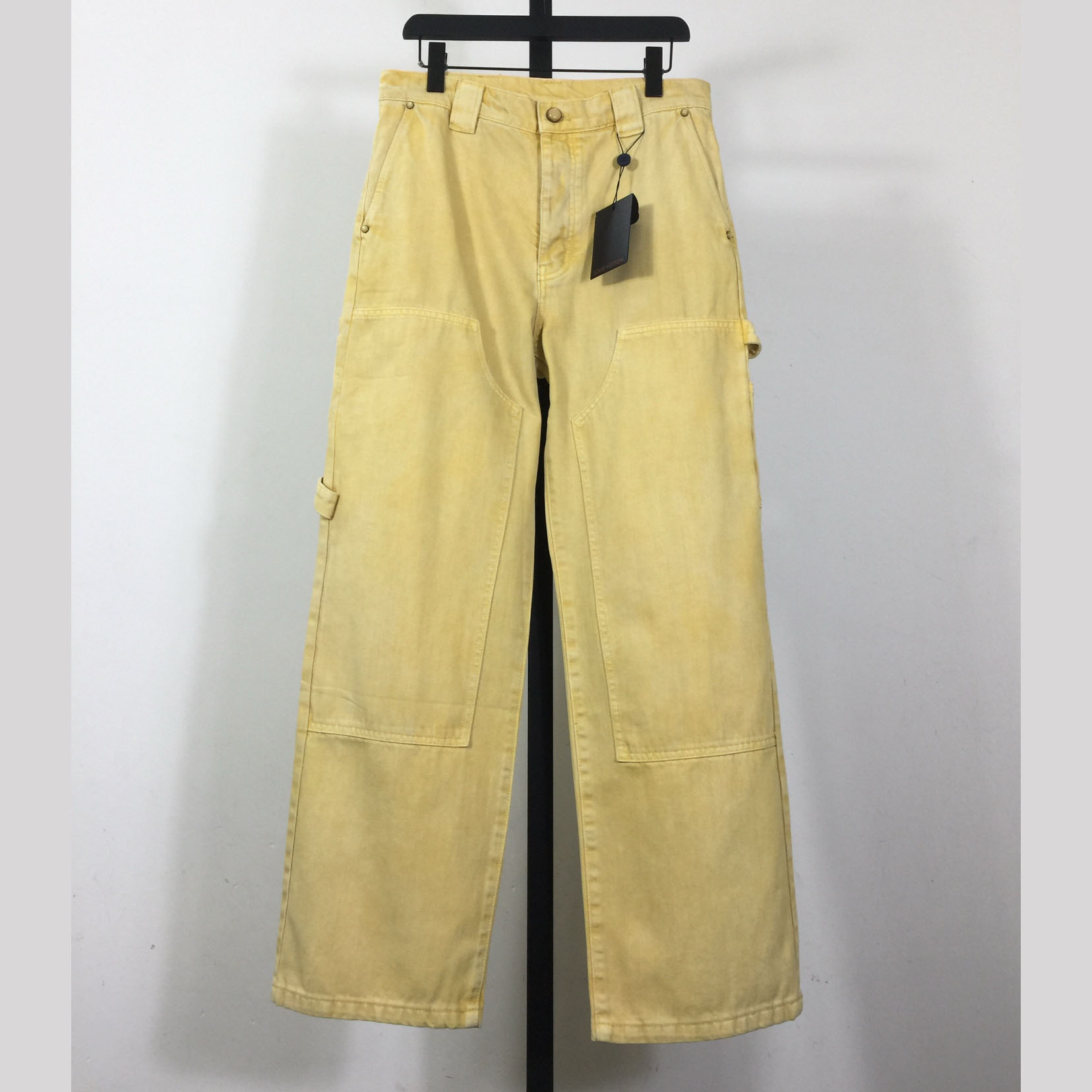 Louis Vuitton Garment-Dyed Denim Carpenter Pants   1AHVCG - FashionPlug
