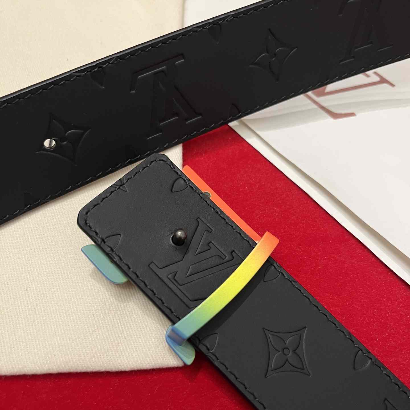 Louis Vuitton Reversible Belt  4cm - FashionPlug