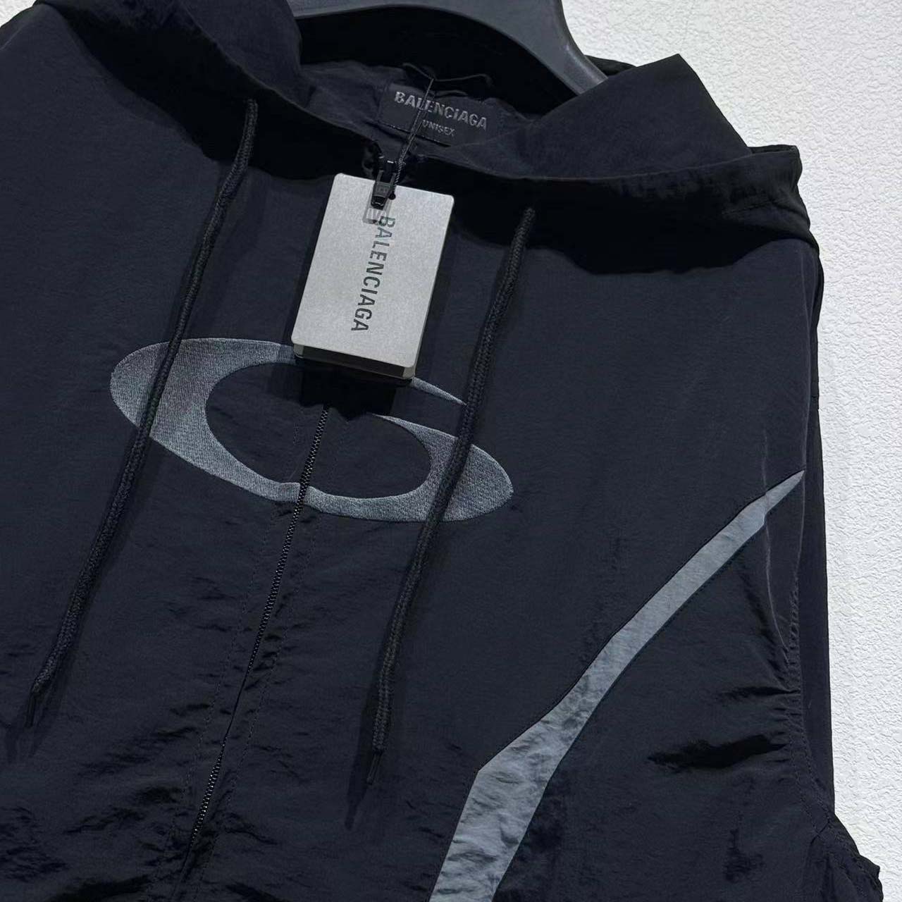 Balenciaga Loop Sports Icon Large Tracksuit Jacket 'Black/Elephant Grey' - FashionPlug