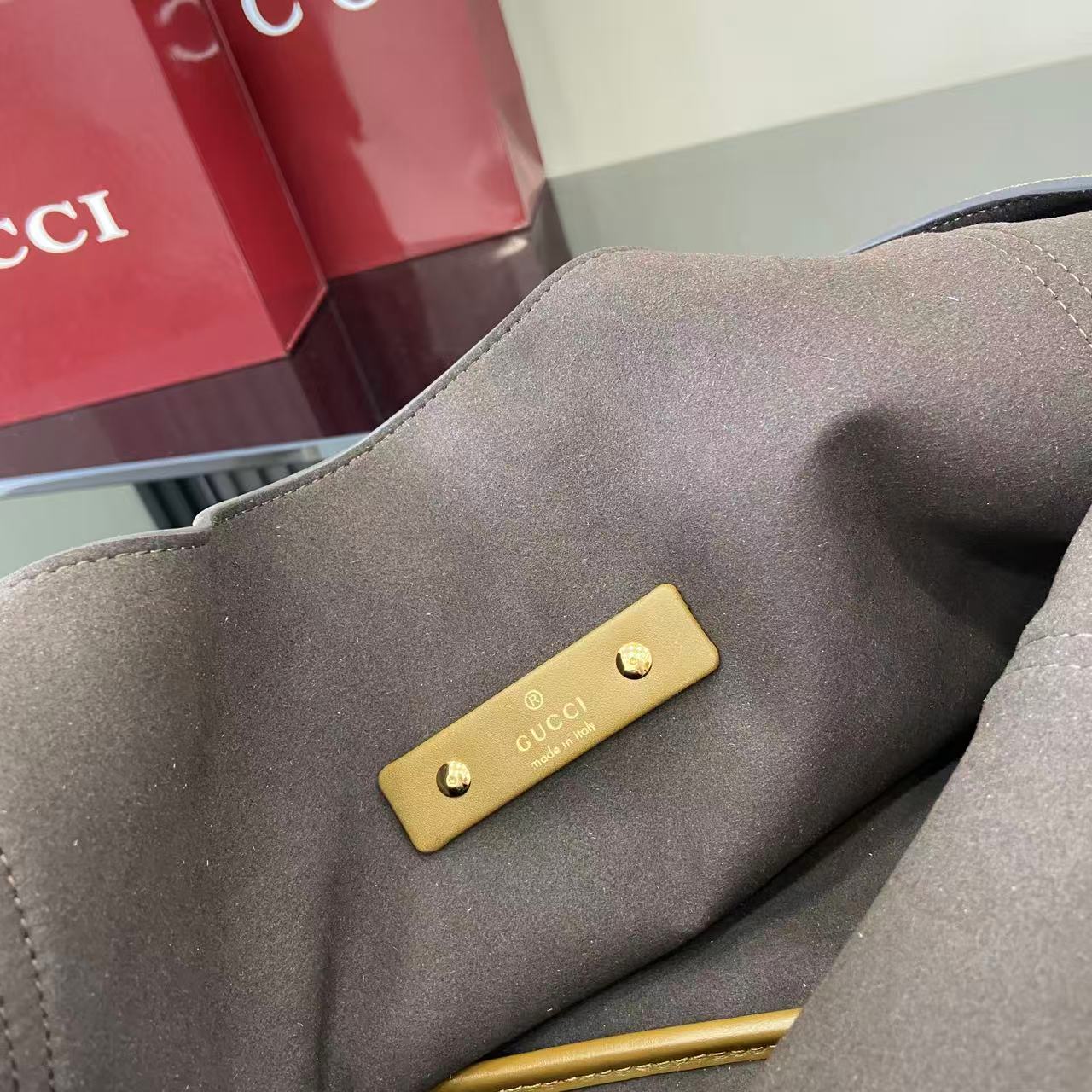 Gucci Softbit Maxi Shoulder Bag - FashionPlug