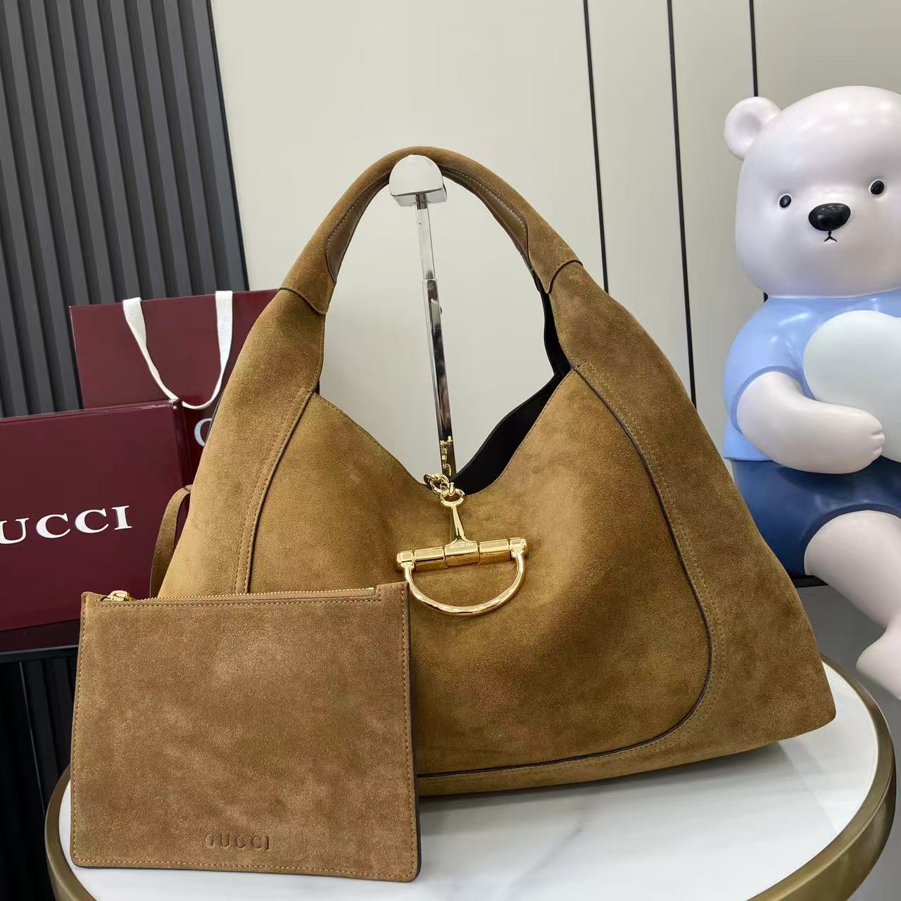 Gucci Softbit Maxi Shoulder Bag - FashionPlug