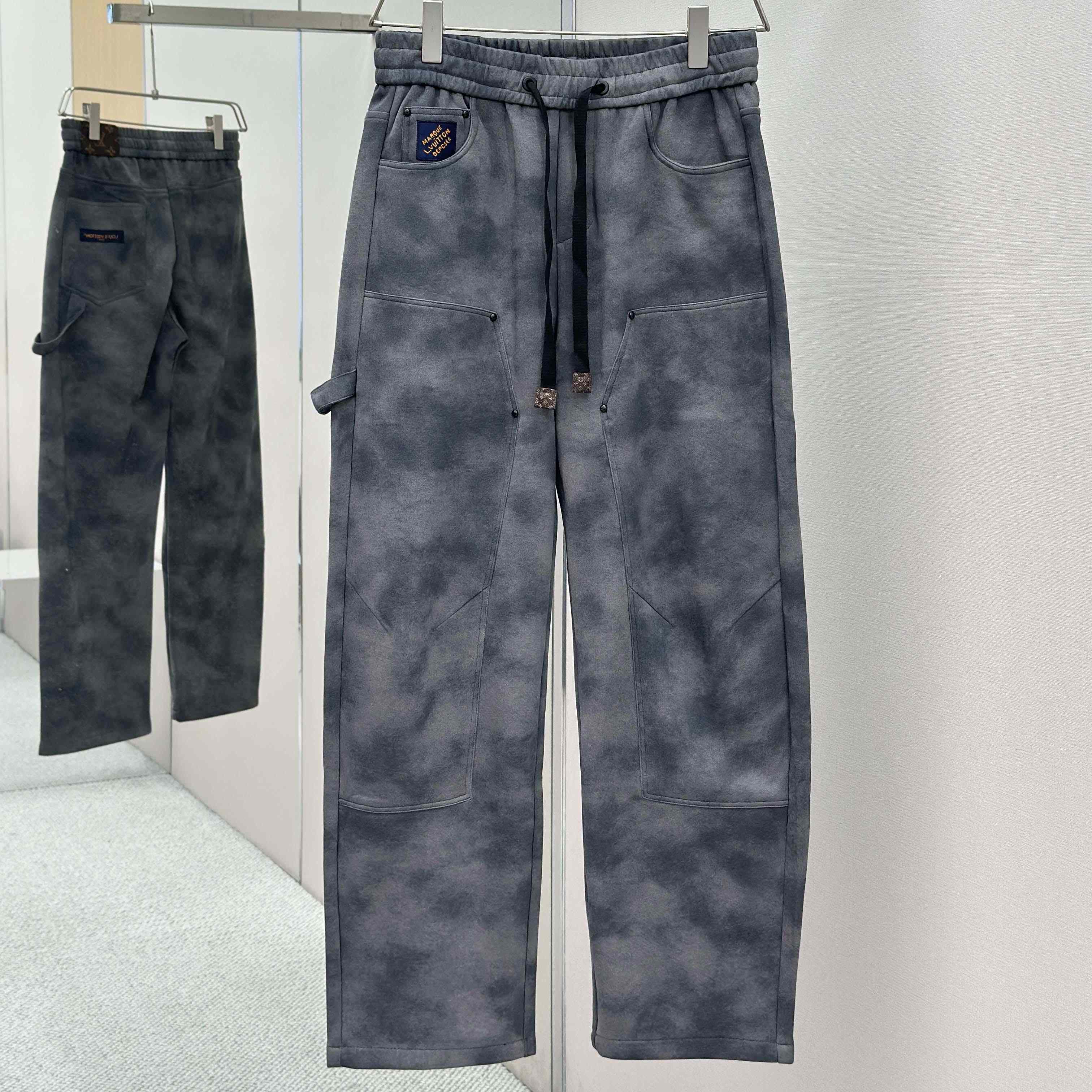 Louis Vuitton Cotton Pants - FashionPlug