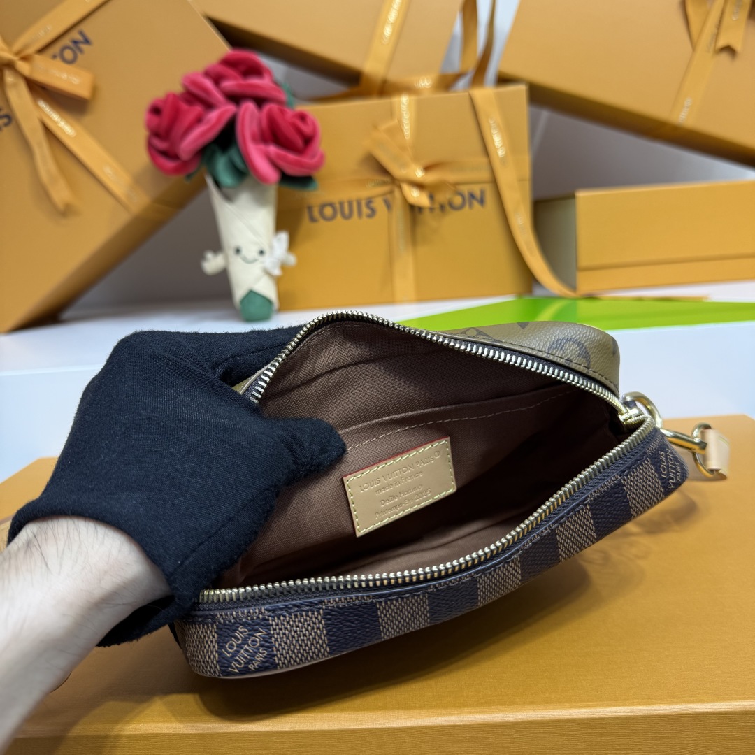 Louis Vuitton Trocadéro Wearable Wallet     M26020 - FashionPlug