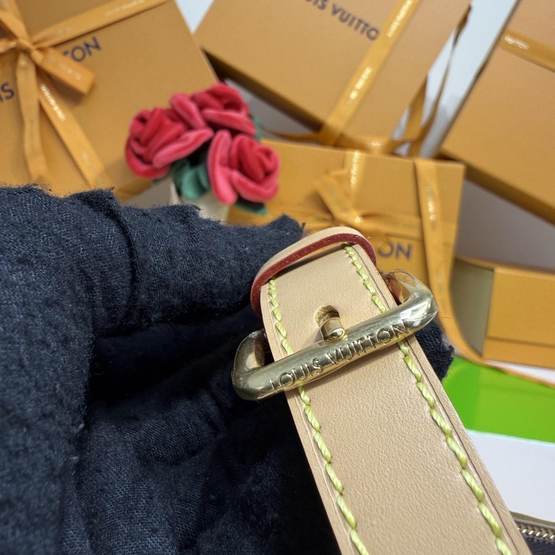 Louis Vuitton Trocadéro Wearable Wallet     M26020 - FashionPlug