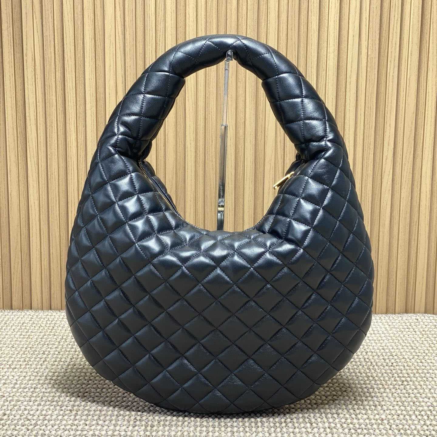 Saint Laurent Icare Hobo In Quilted Nappa - FashionPlug