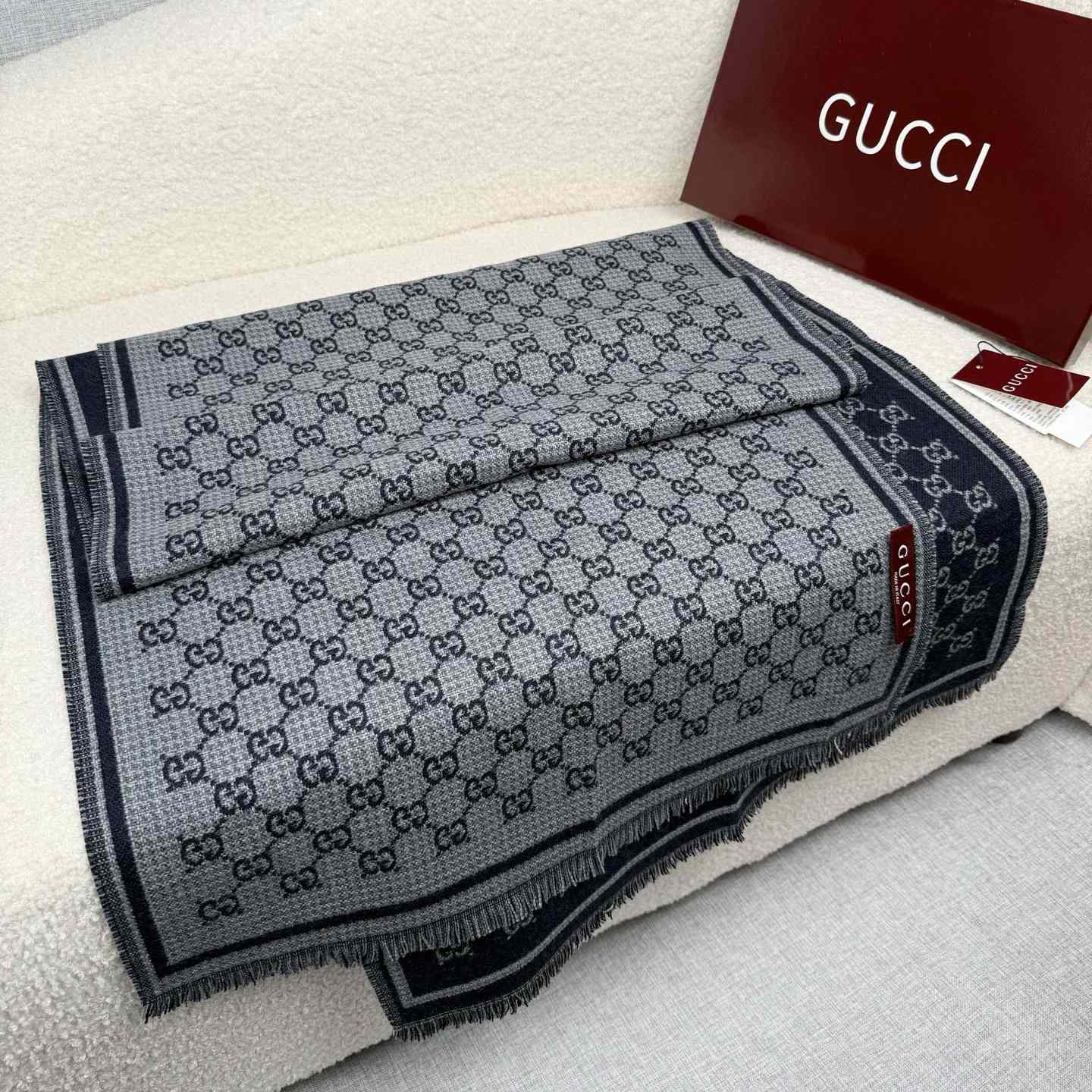 Gucci GG Wool Jacquard Scarf - FashionPlug