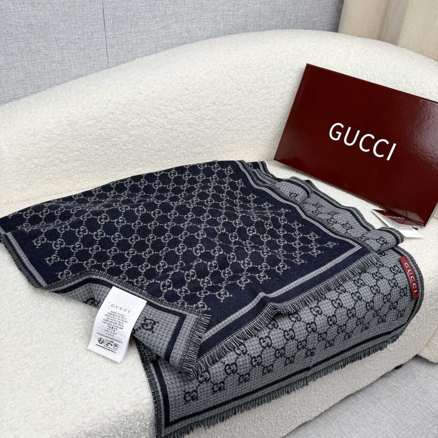 Gucci GG Wool Jacquard Scarf - FashionPlug