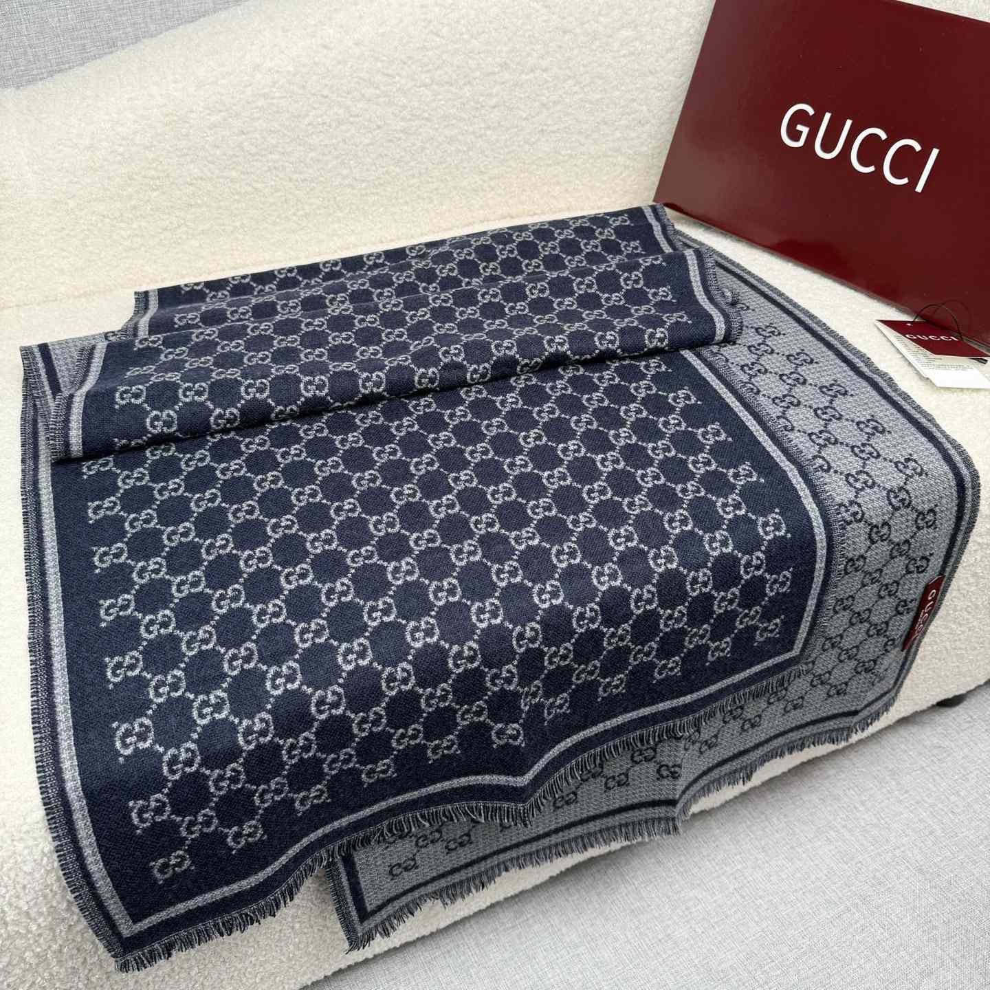 Gucci GG Wool Jacquard Scarf - FashionPlug