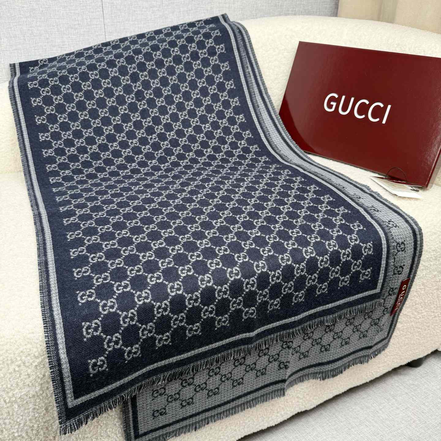 Gucci GG Wool Jacquard Scarf - FashionPlug