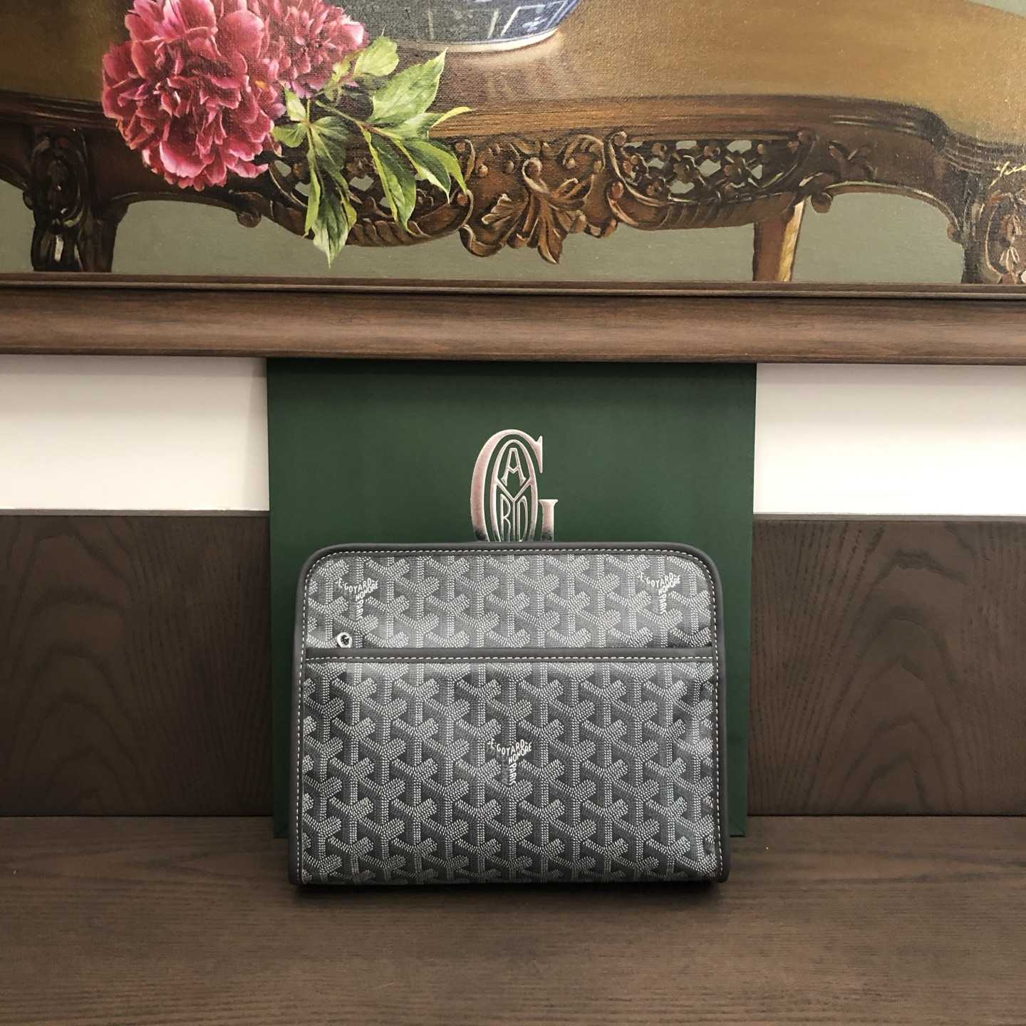 Goyard Jouvence MM Toiletry Bag - FashionPlug