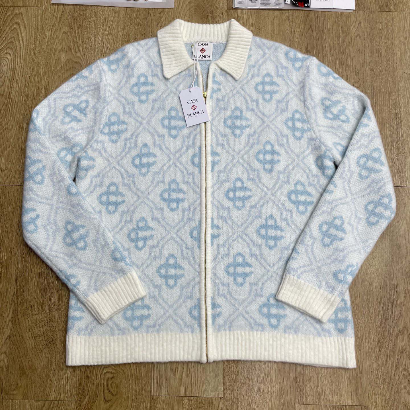 Casablanca Pattern Zip-up Cardigan   D0105 - FashionPlug