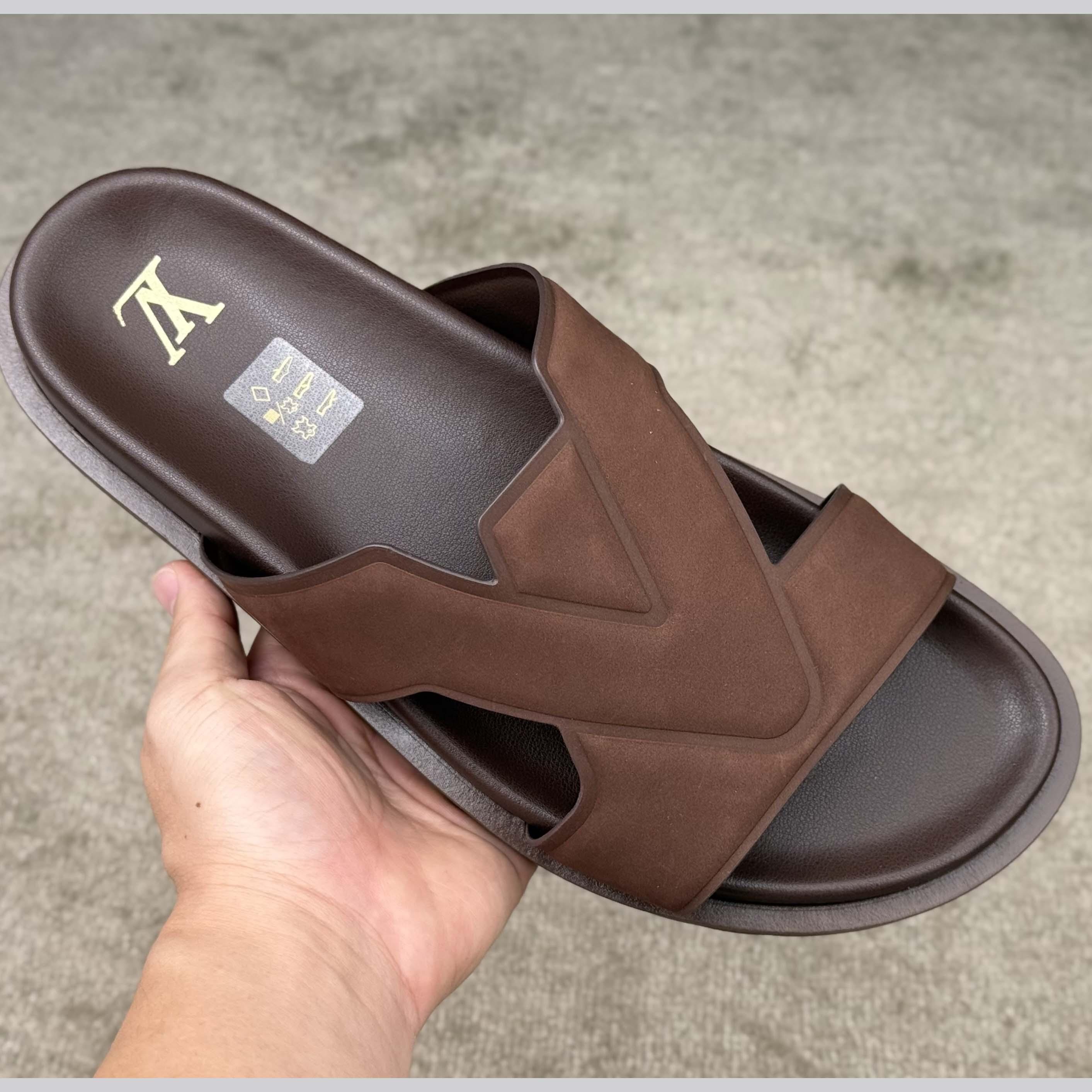 Louis Vuitton LV Oasis Mule    - FashionPlug