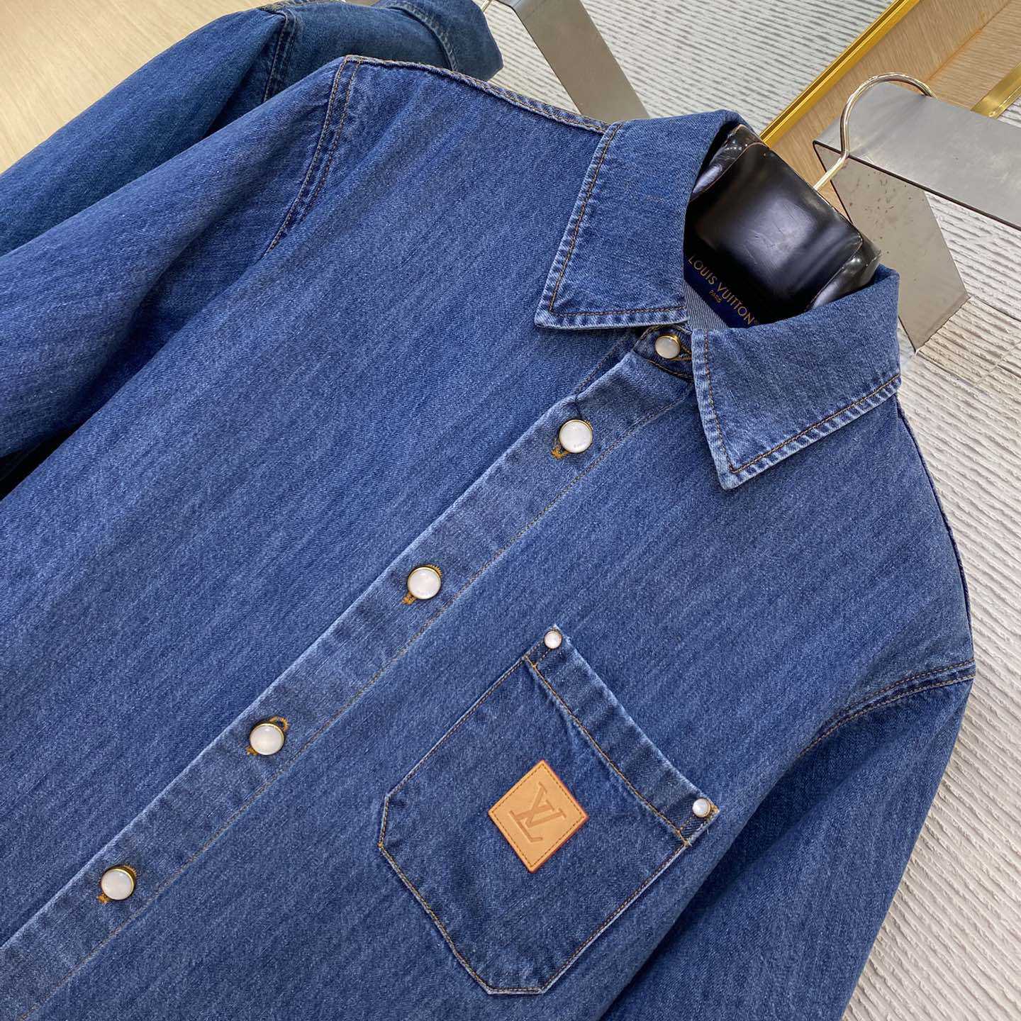 Louis Vuitton Signature Denim Short-Sleeved Shirt - FashionPlug