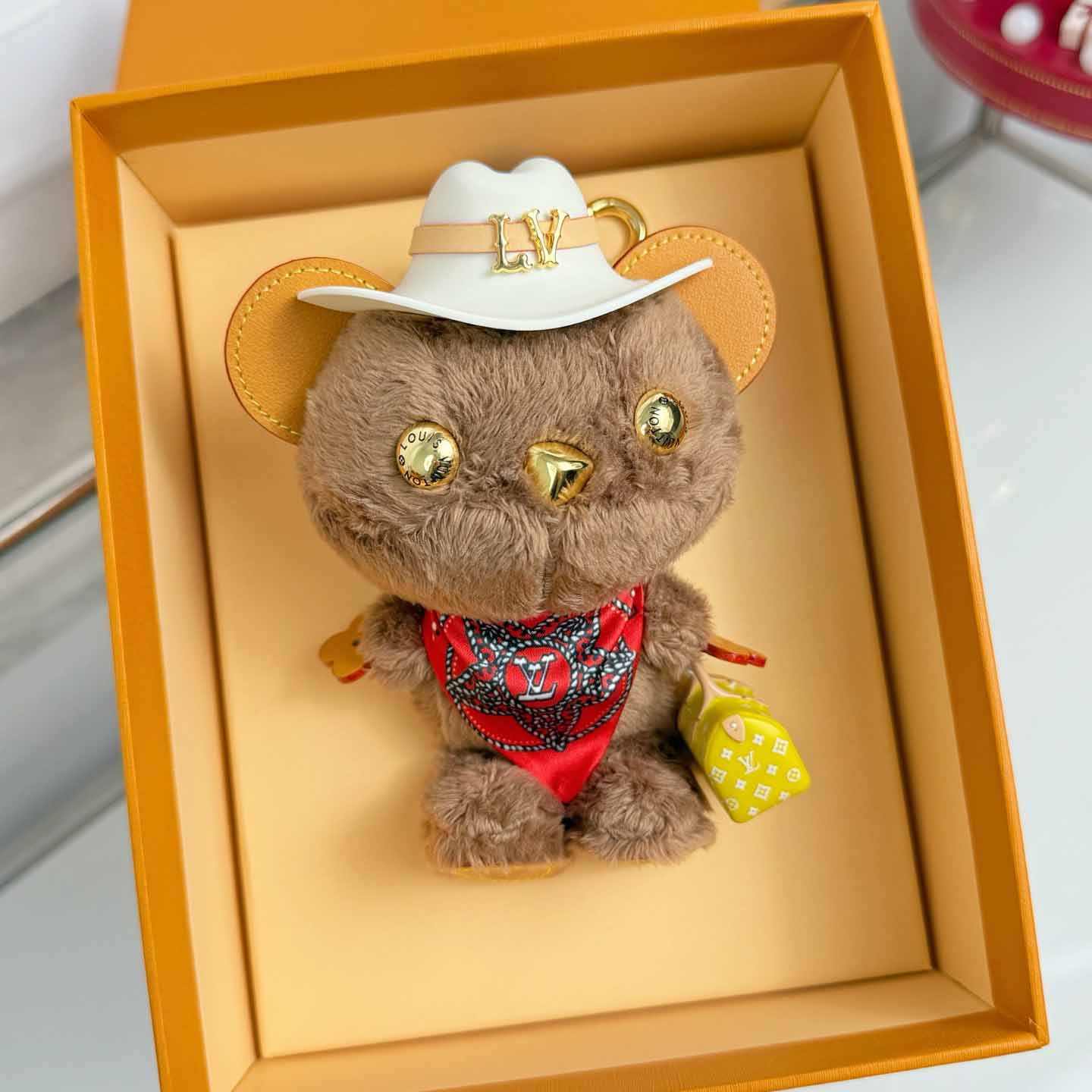 Louis Vuitton LV Louis Bear Bag Charm   M03176 - FashionPlug