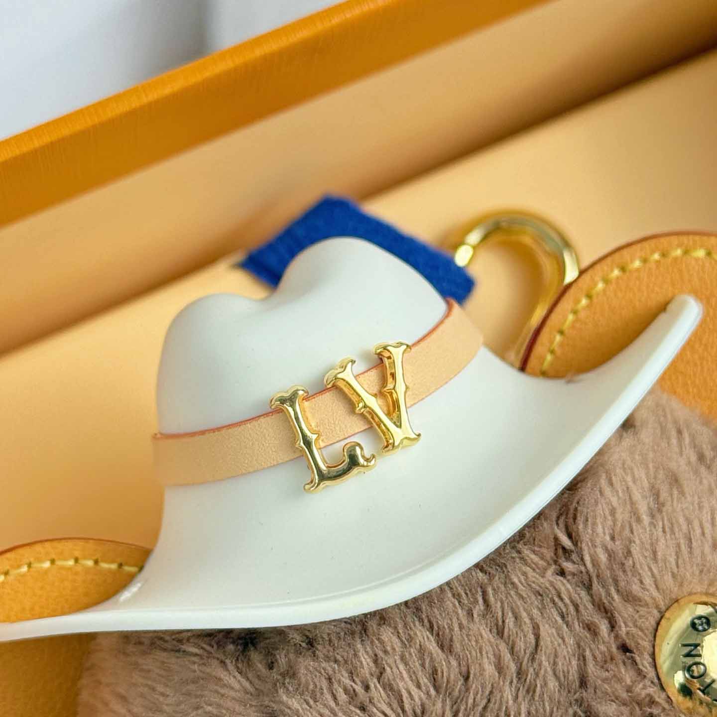 Louis Vuitton LV Louis Bear Bag Charm   M03176 - FashionPlug