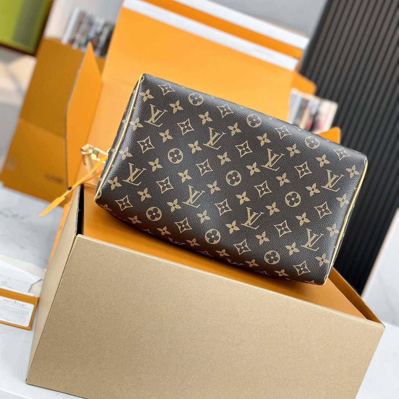 Louis Vuitton Speedy Soft 30 Crafty   M11945 - FashionPlug