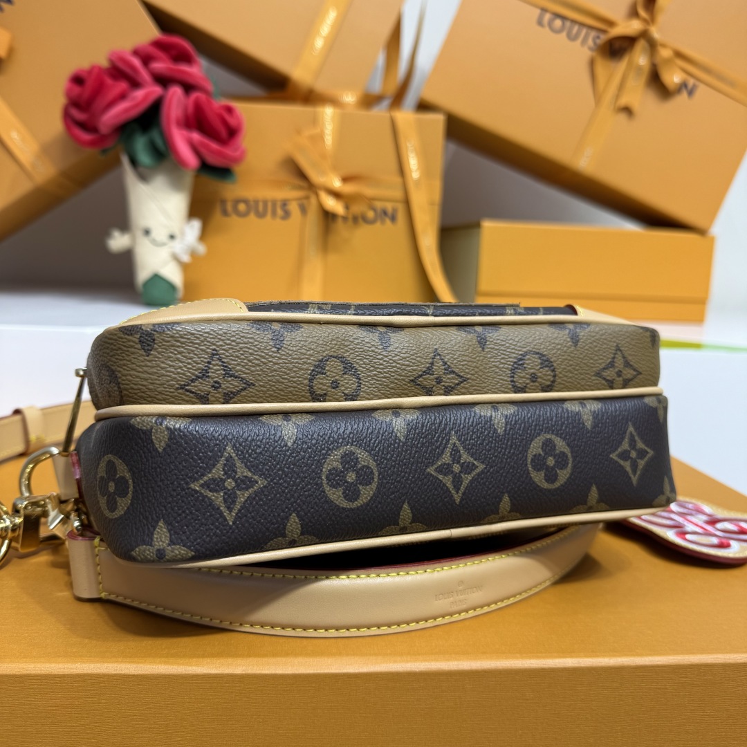 Louis Vuitton Nil   M26068 - FashionPlug