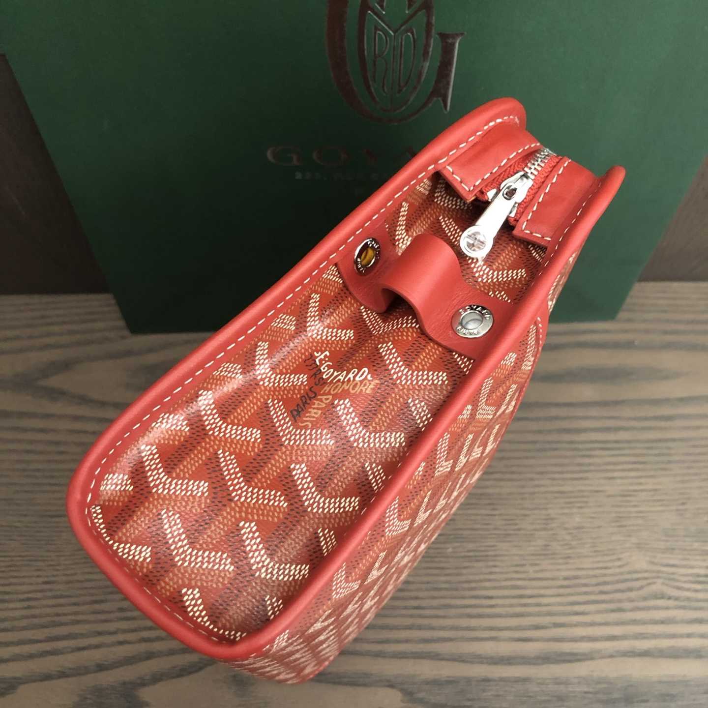 Goyard Jouvence MM Toiletry Bag - FashionPlug