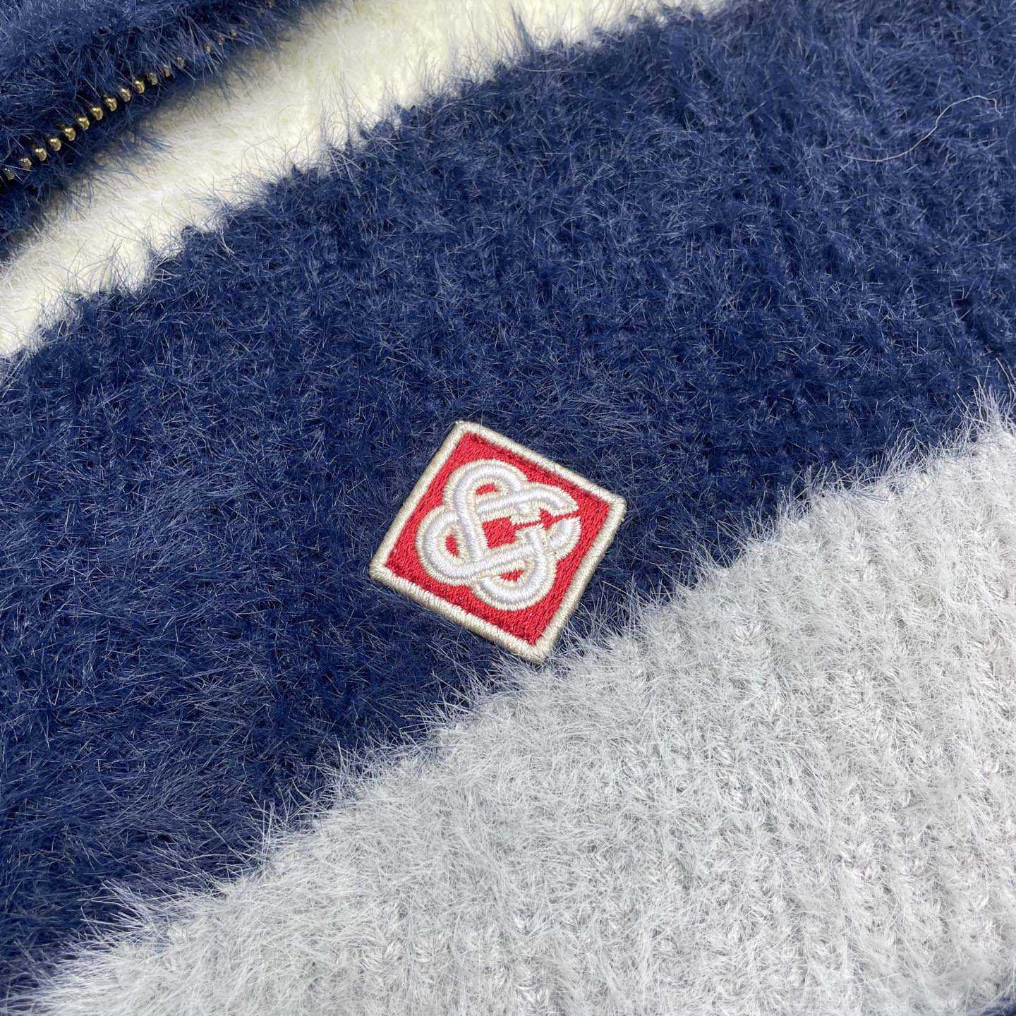 Casablanca Striped Fluffy Zip Up Jumper     D0106 - FashionPlug