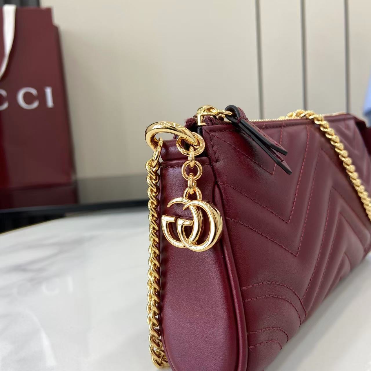Gucci GG Marmont Small Shoulder Bag - FashionPlug
