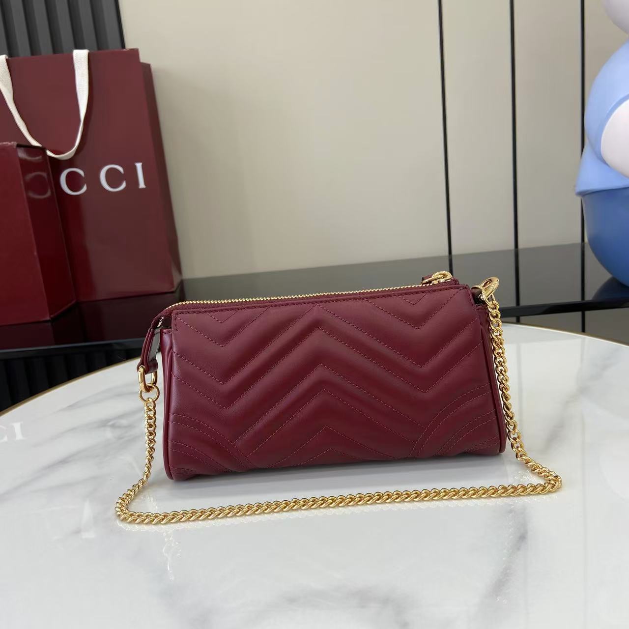 Gucci GG Marmont Small Shoulder Bag - FashionPlug