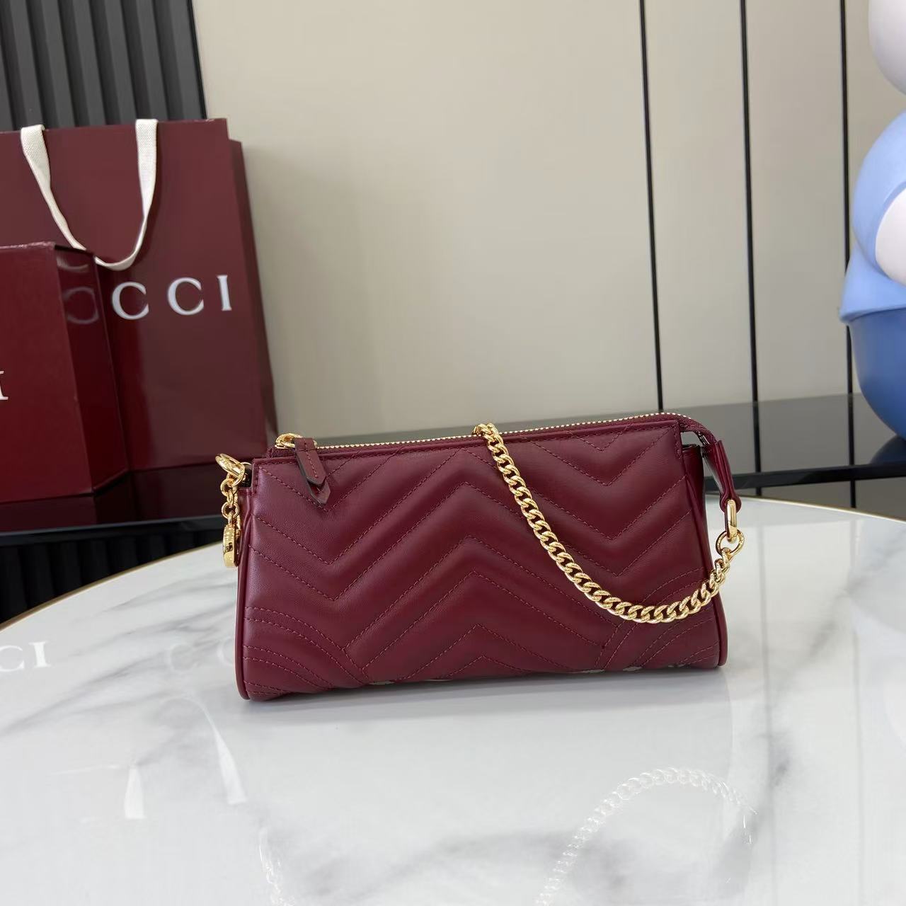Gucci GG Marmont Small Shoulder Bag - FashionPlug