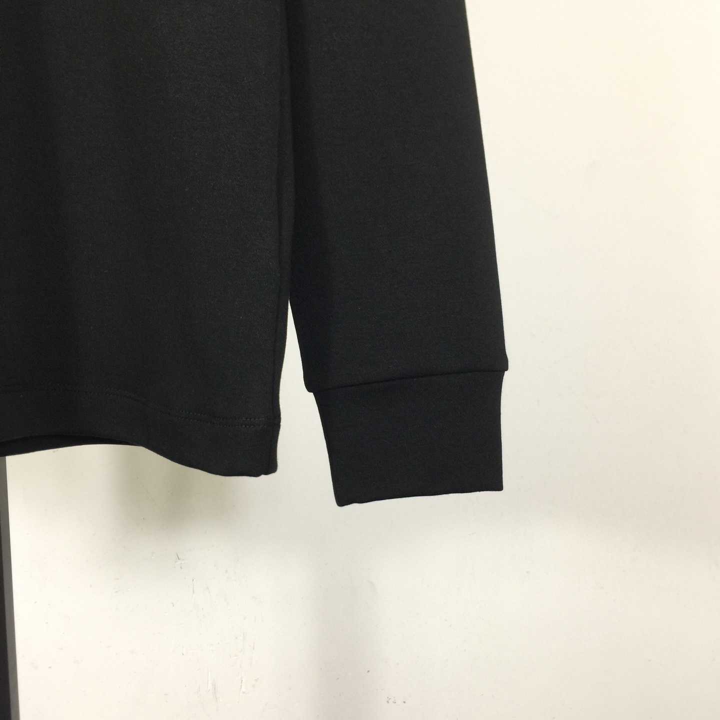 Moncler Long Sleeves - FashionPlug
