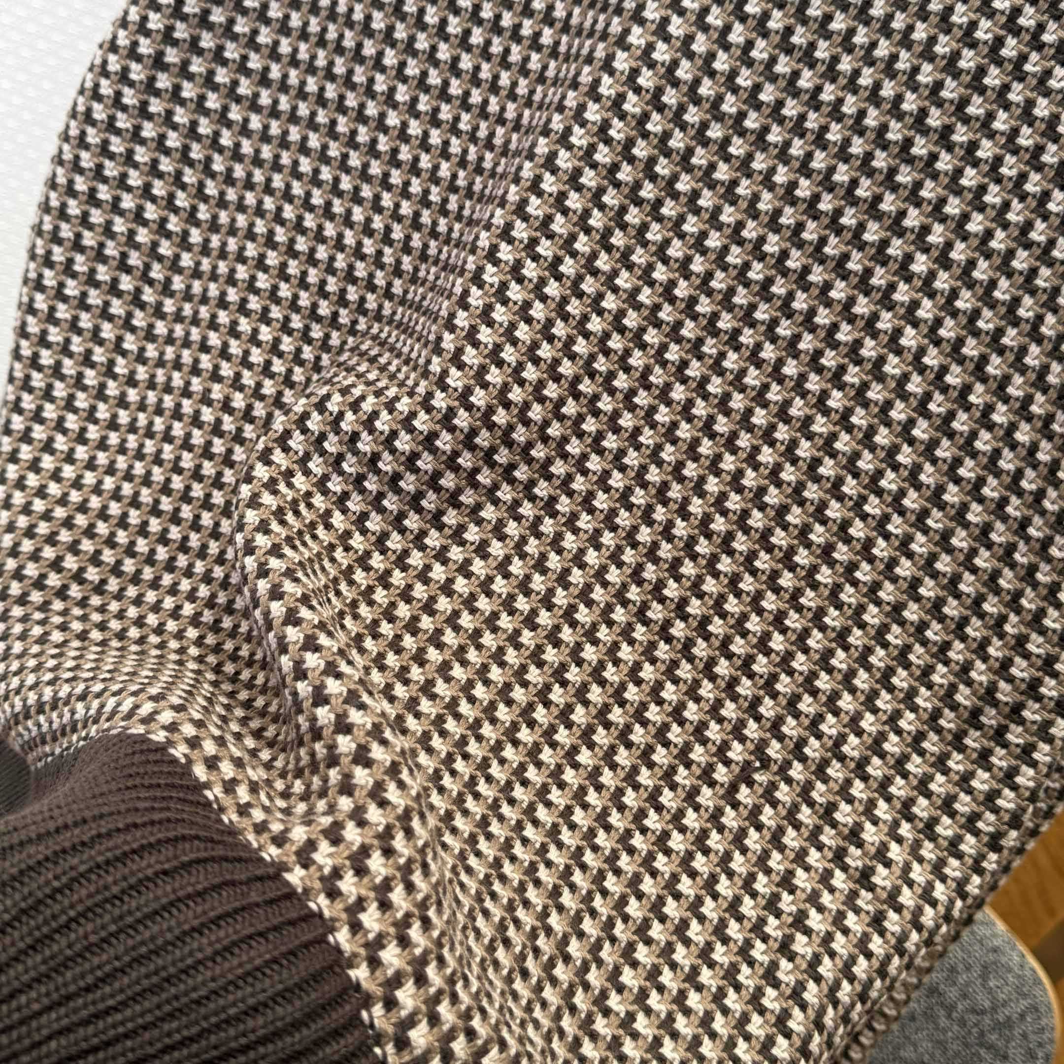 Louis Vuitton Knitted Cotton Jacquard Bomber   1AHC28 - FashionPlug
