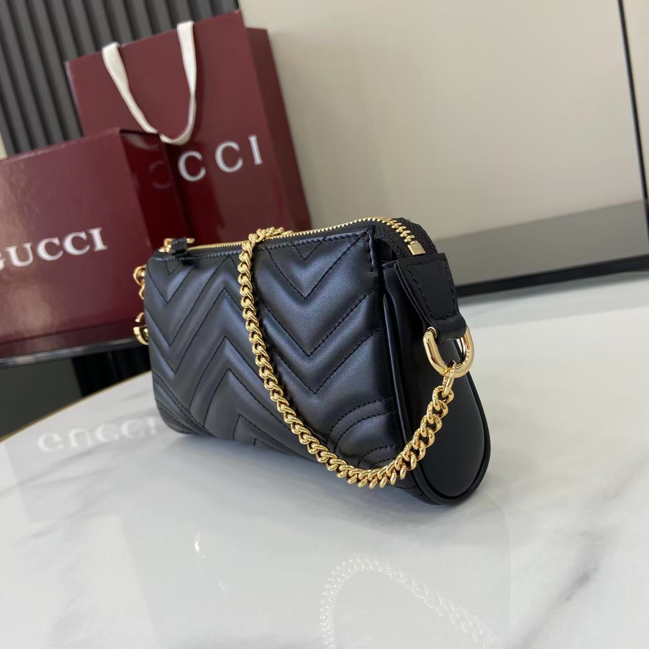 Gucci GG Marmont Small Shoulder Bag - FashionPlug