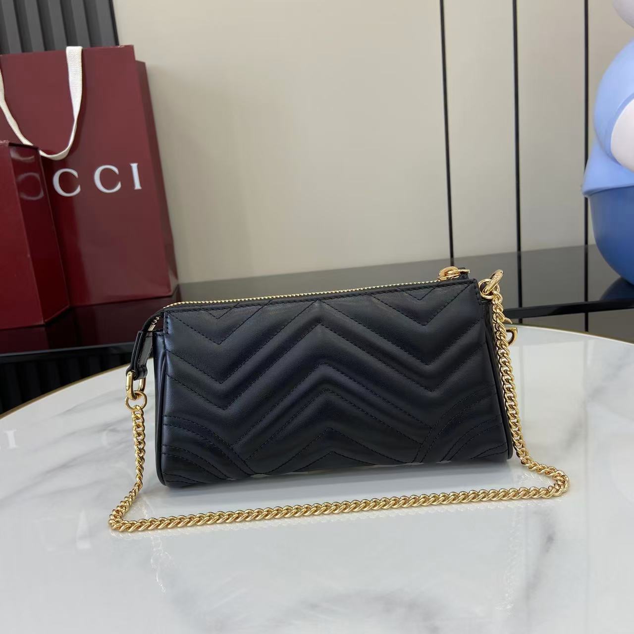 Gucci GG Marmont Small Shoulder Bag - FashionPlug