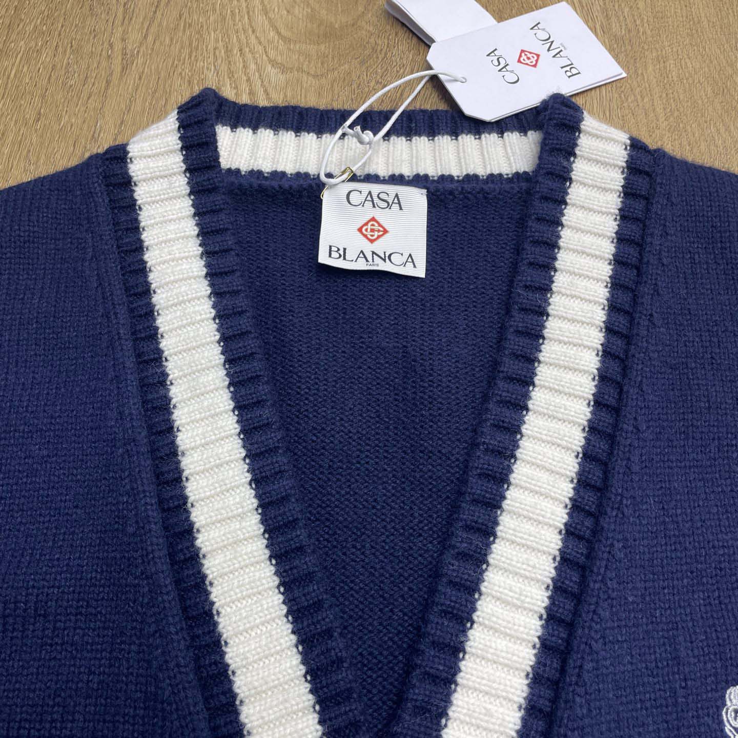 Casablanca Cashmere Cardigan   D0109 - FashionPlug