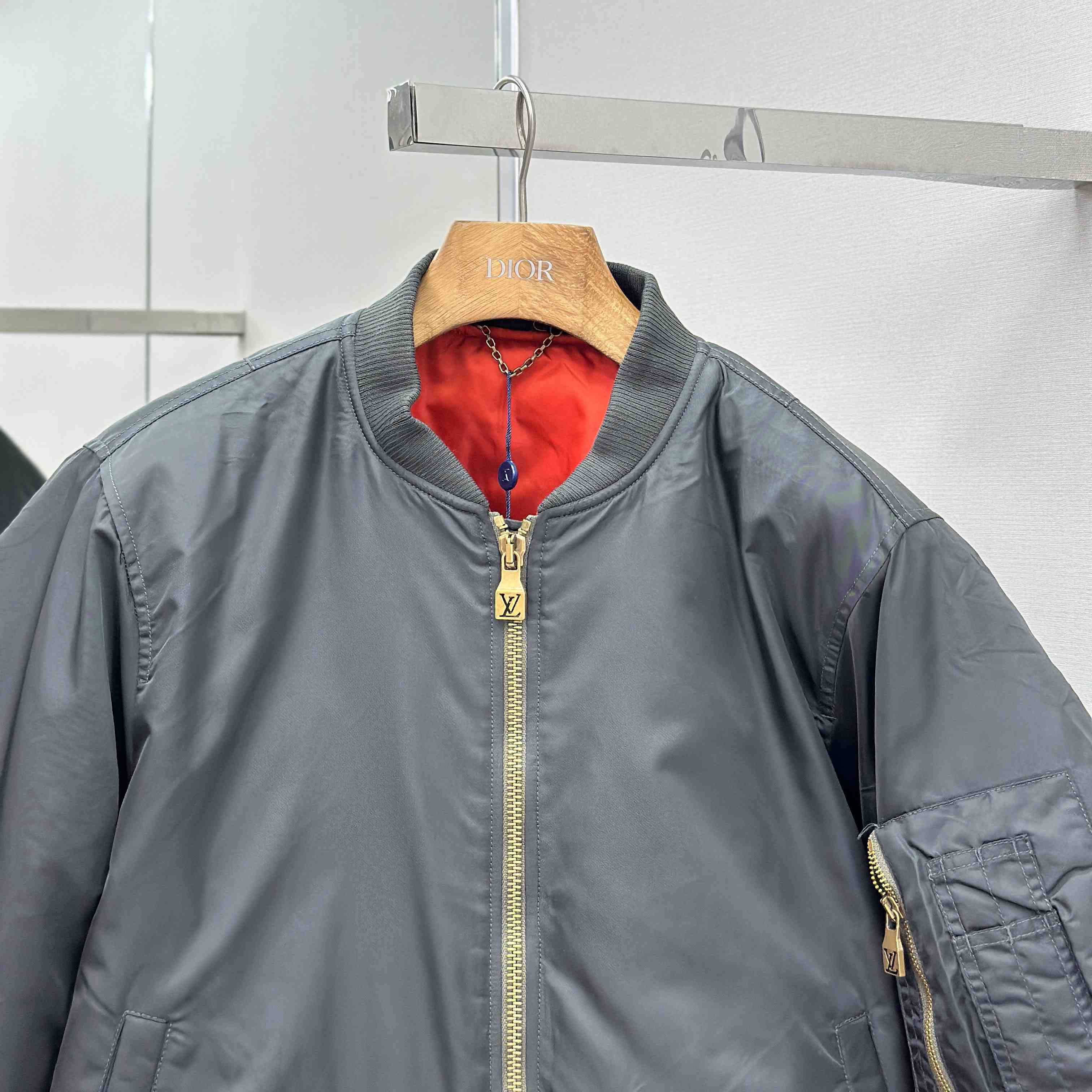 Louis Vuitton Cropped Bomber   1AIMS2 - FashionPlug