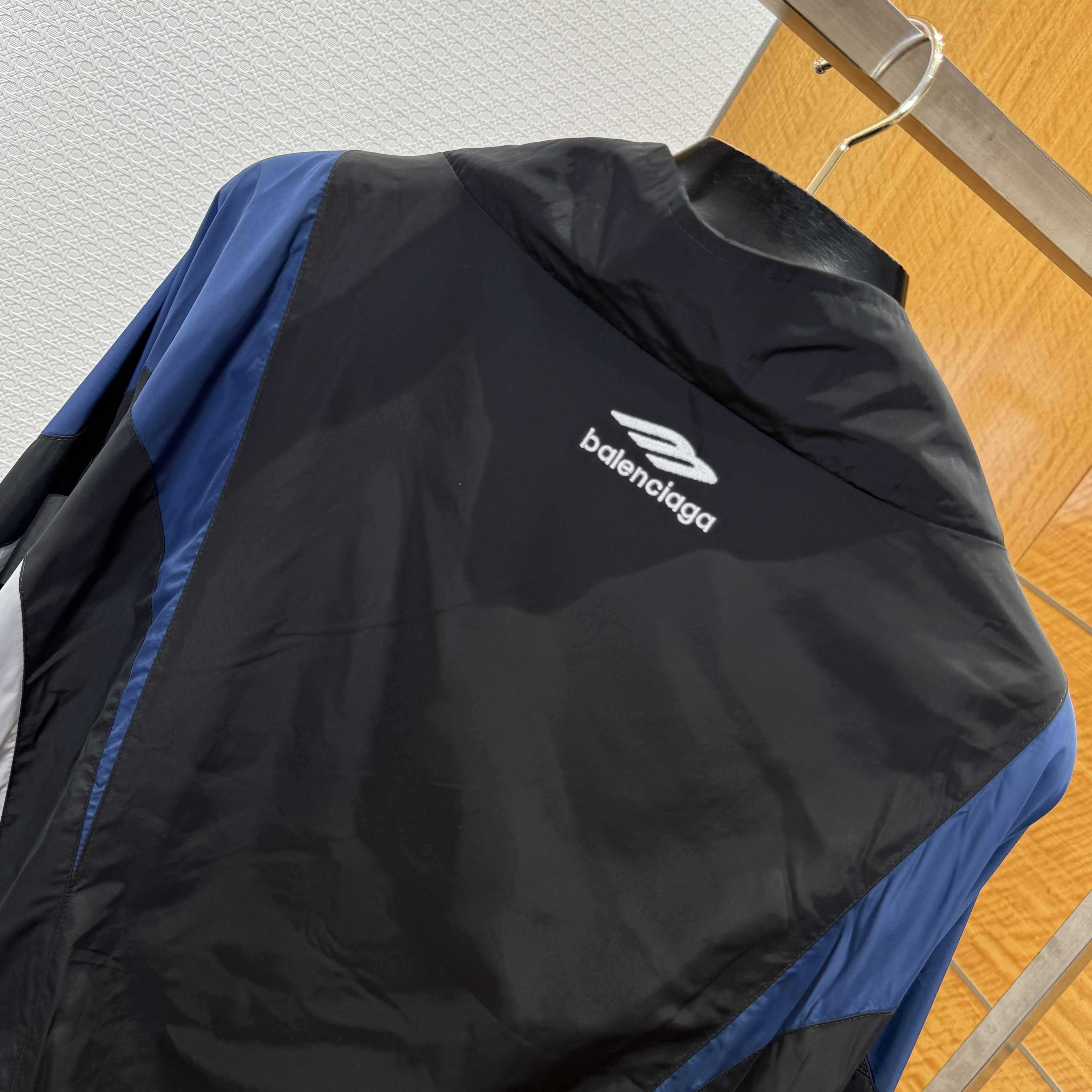Balenciaga 3b Sports Icon Tracksuit Jacket - FashionPlug