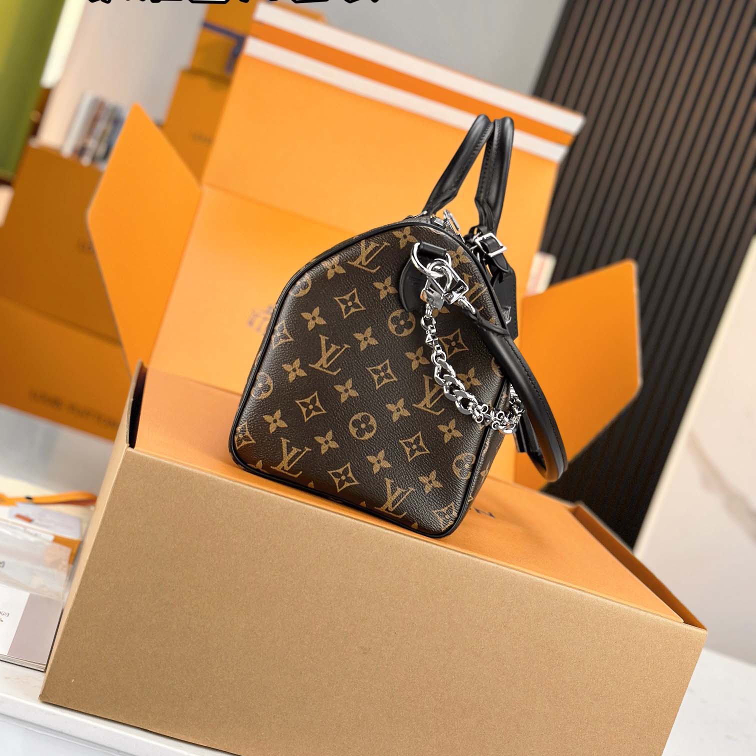 Louis Vuitton Speedy Soft 30 Dark   M12243 - FashionPlug