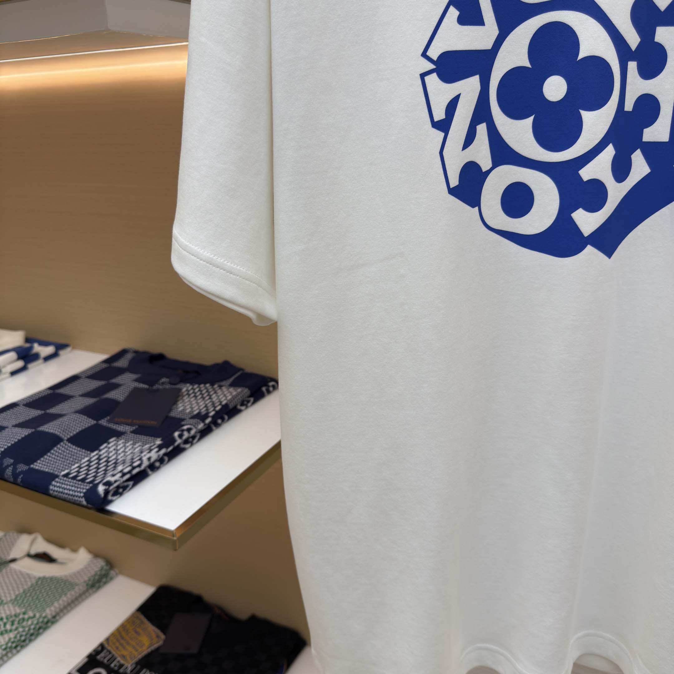 Louis Vuitton Printed Signature T-Shirt - FashionPlug