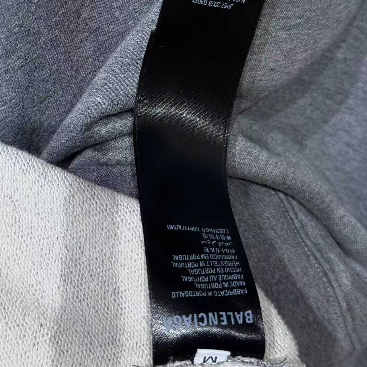 Balenciaga Luxury Script Oversized Zip-Up Hoodie In Dark Heather Grey - FashionPlug