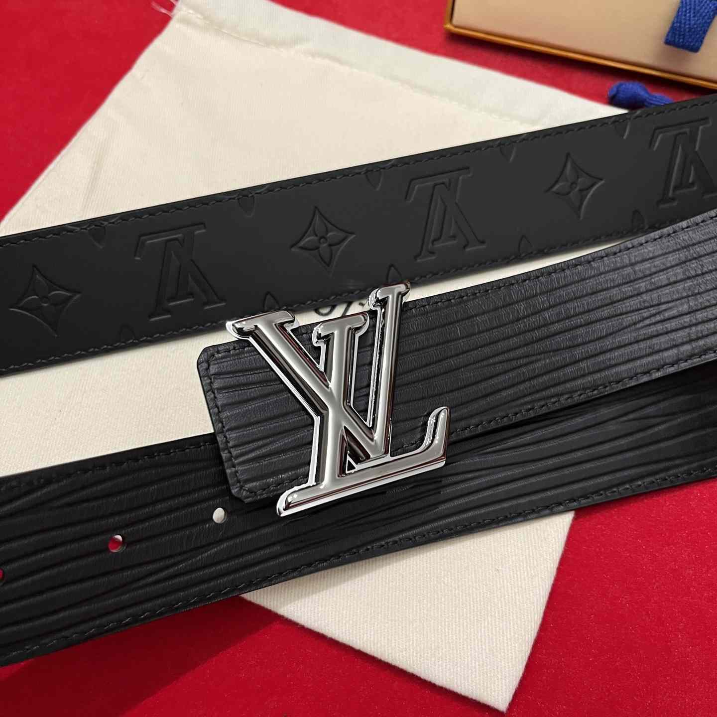 Louis Vuitton Reversible Belt  4cm - FashionPlug